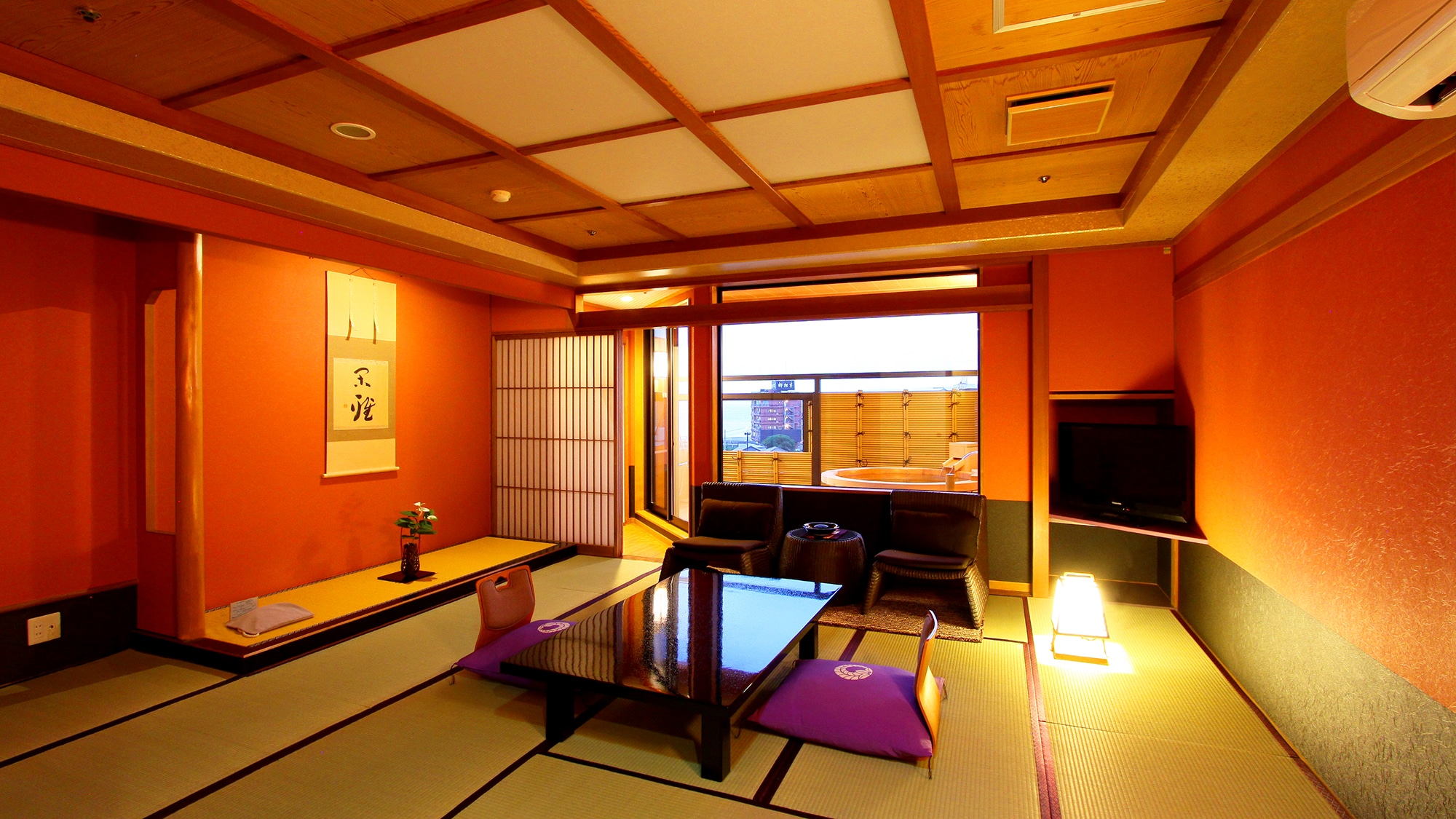 An example of a guest room with an open-air bath