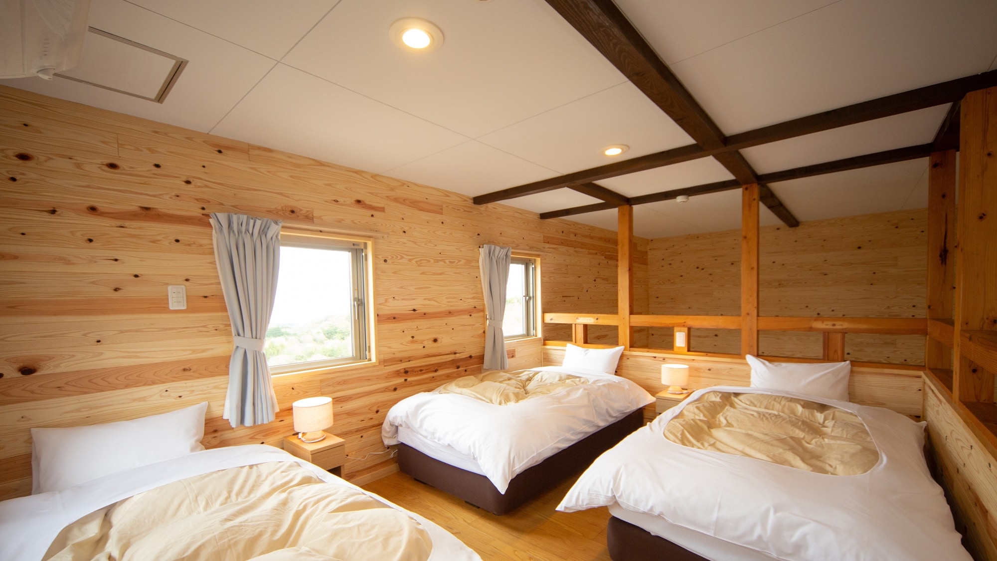 * [Mountain cottage] Refresh your tired body in the bedroom where the warmth of wood is important ☆