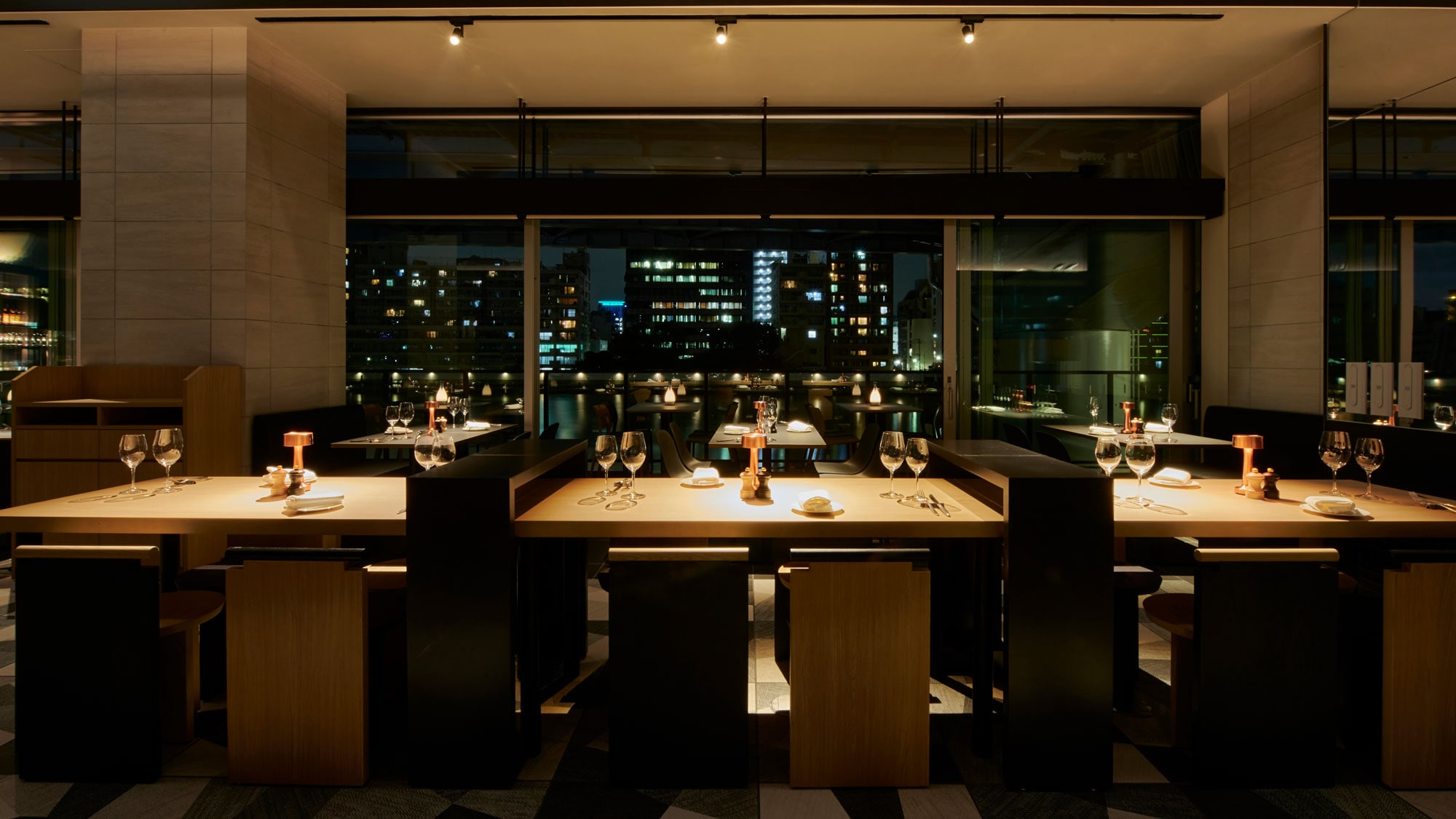 Anchor Ryogo Riverside (2F)