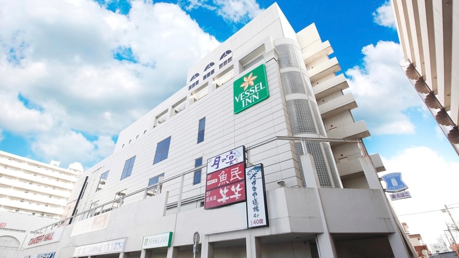 [Appearance] Good location in front of the south exit of Keisei Katsutadai Station