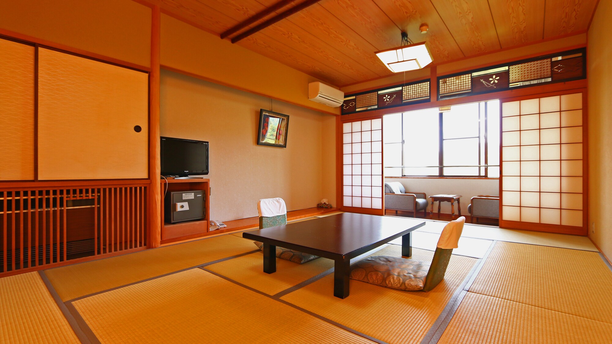 "Assigned Japanese Room" This is a standard room recommended for couples or married couples.