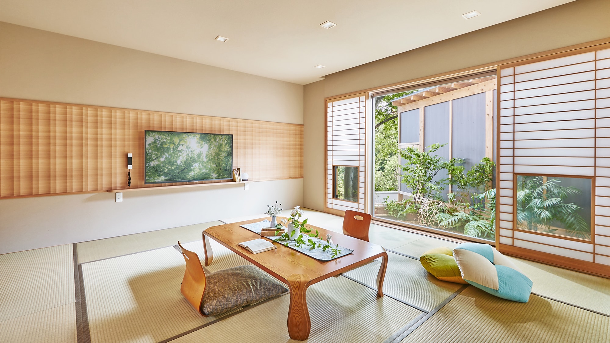 "Hyotan" [Family Suite Room with Kinsen Open Air Bath]