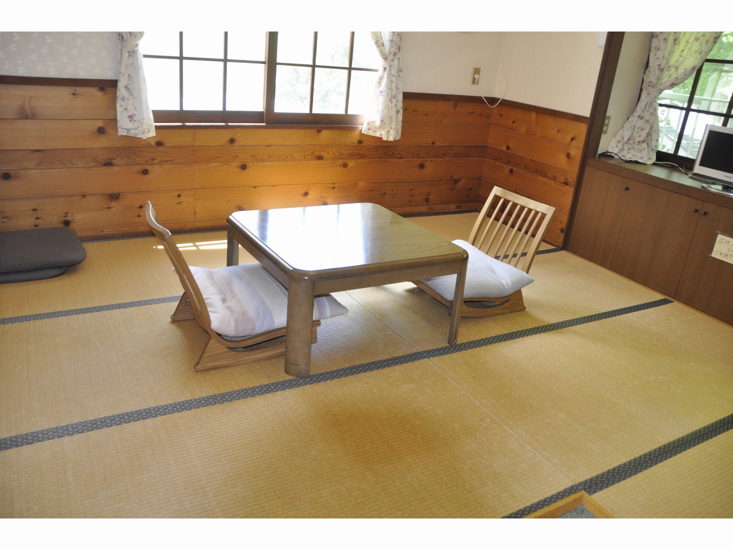 Japanese-Western Room 2