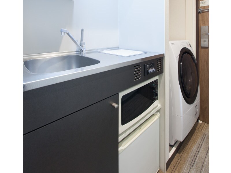 The room is equipped with a washer / dryer and a kitchenette ♪ (excluding single A)
