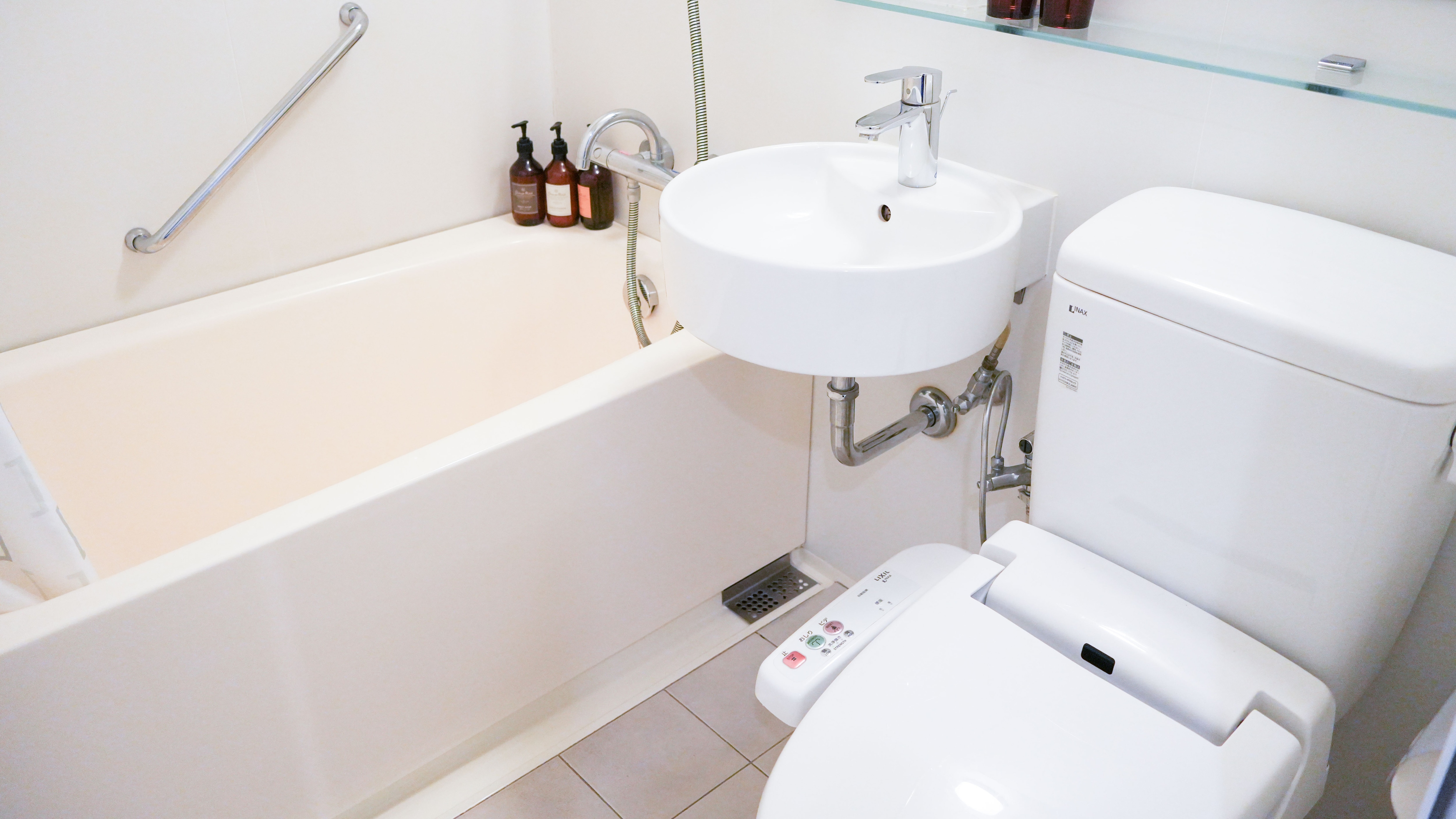 Semi-double room bathroom list