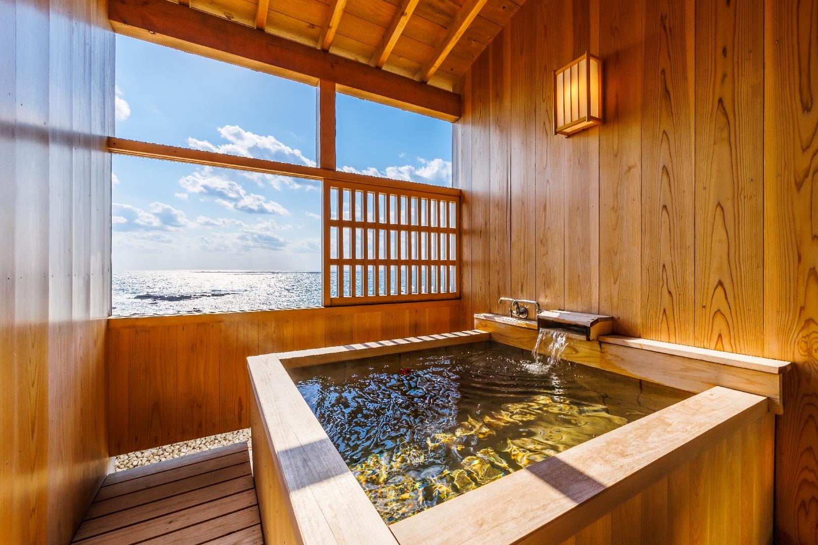 Ginpa open-air bath