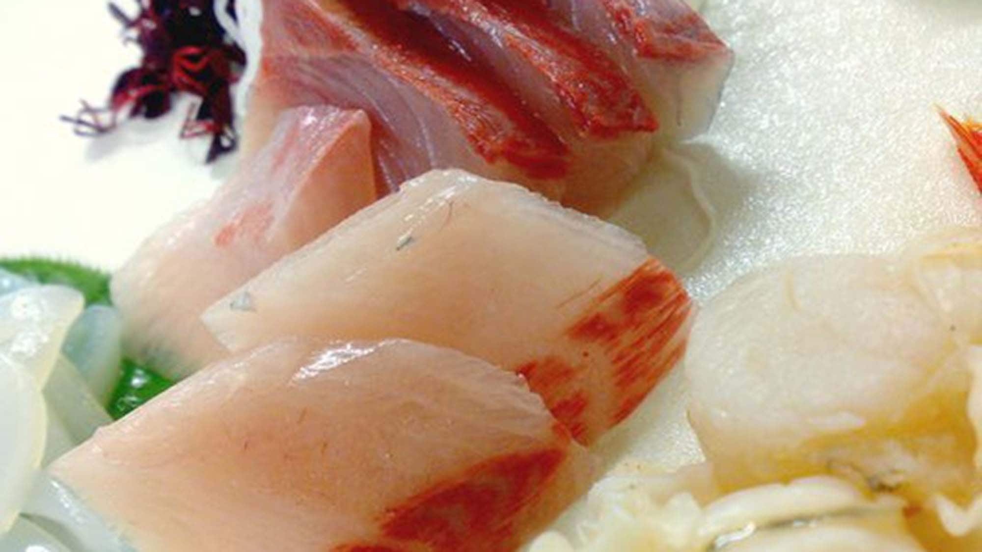 ・[Meal example] Fresh seafood from the Sea of Japan is best enjoyed as sashimi