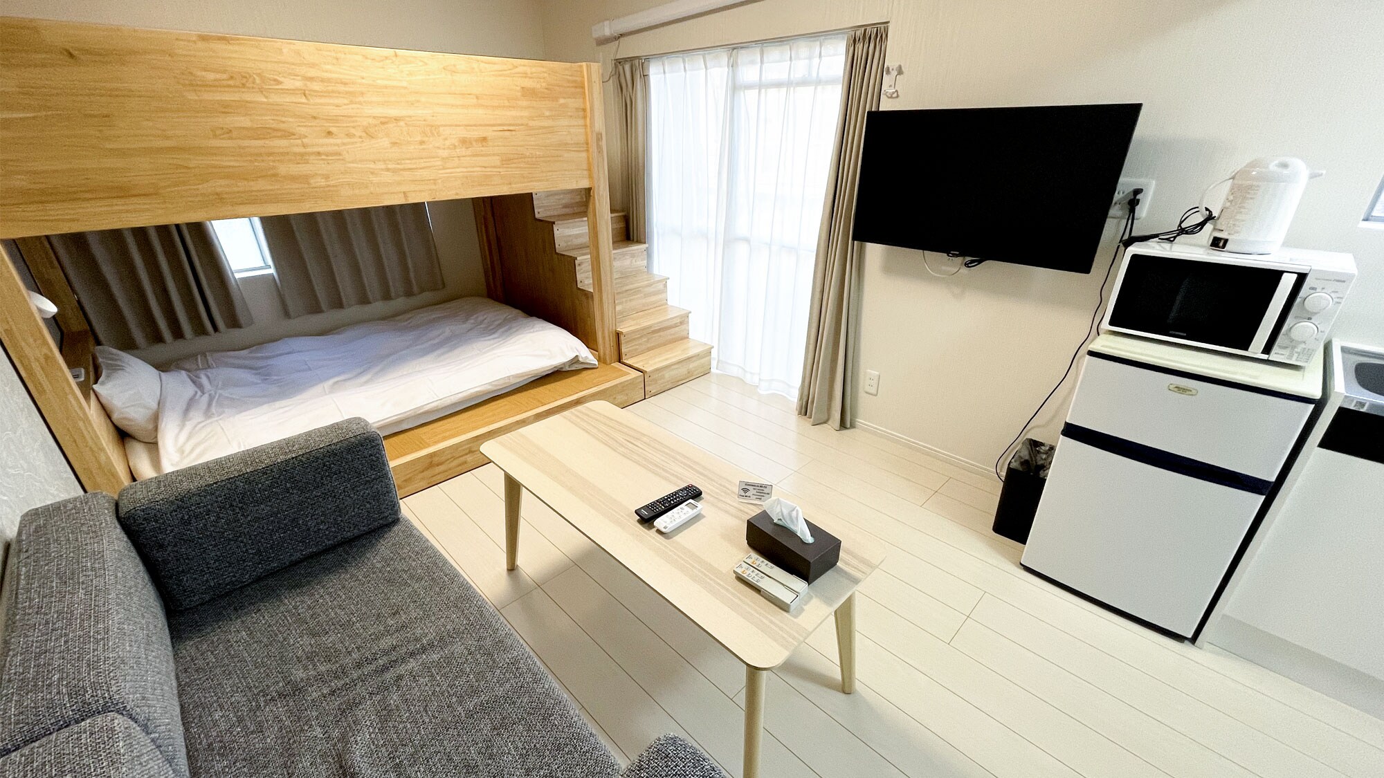 [Non-smoking] Renewal twin room with automatic washing machine (bunk bed)