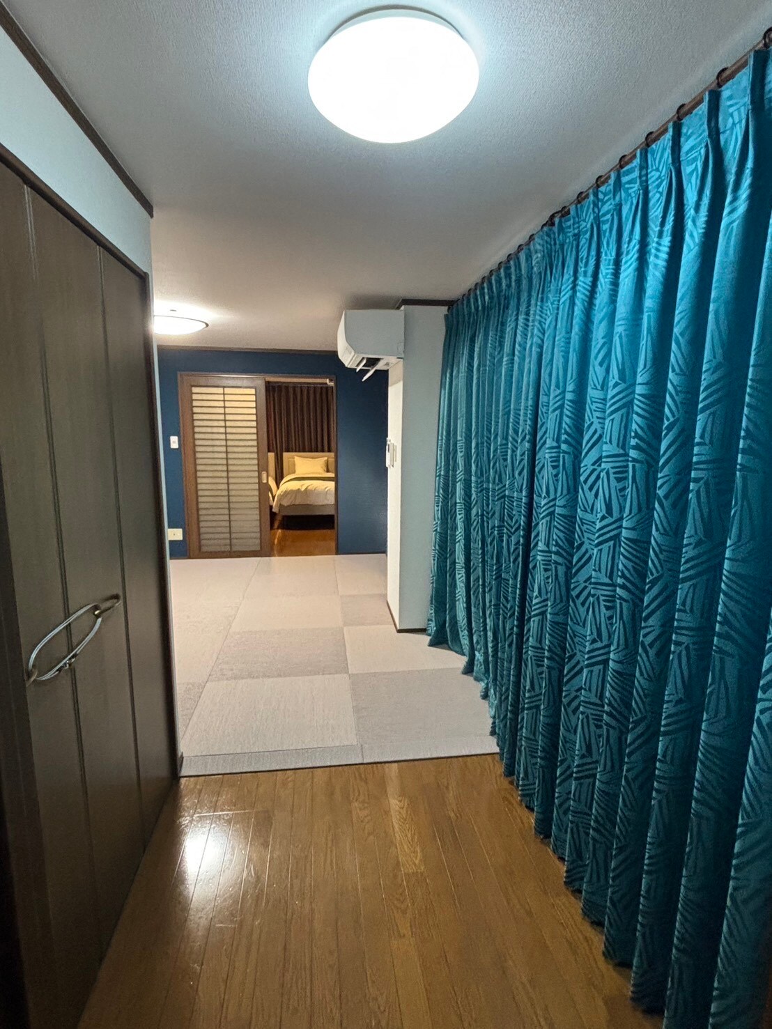 Room 202