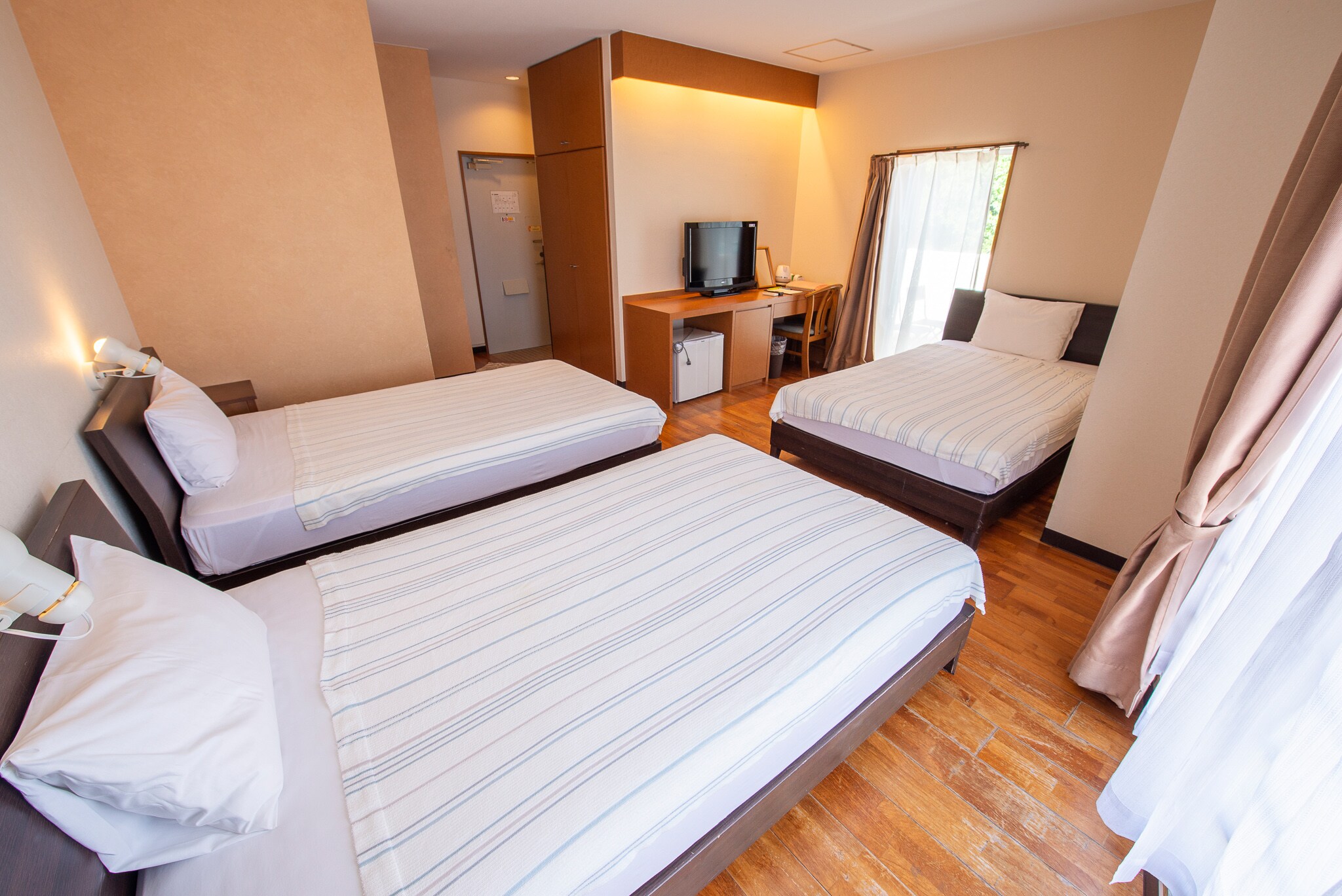 3F Wide Room Western-style Room 2