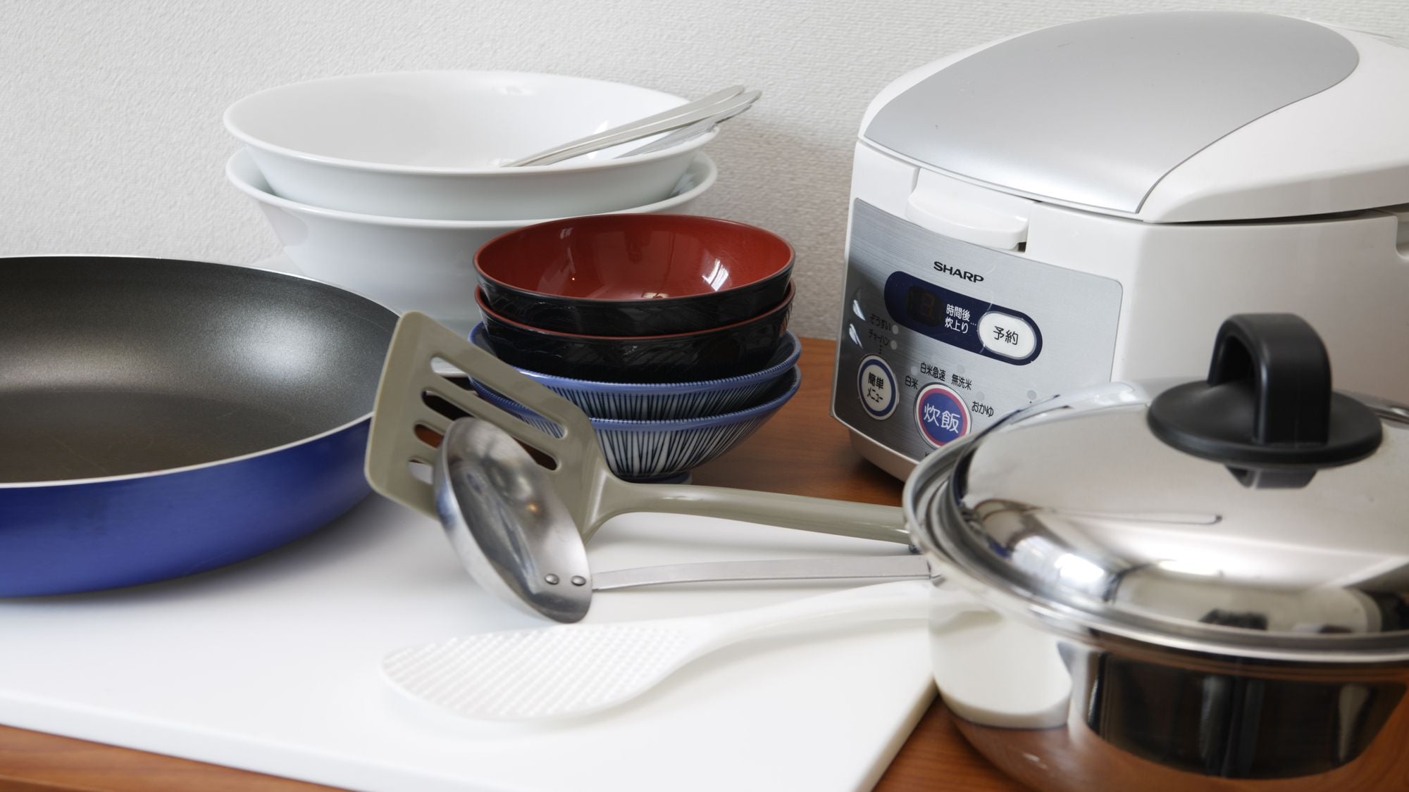kitchenware