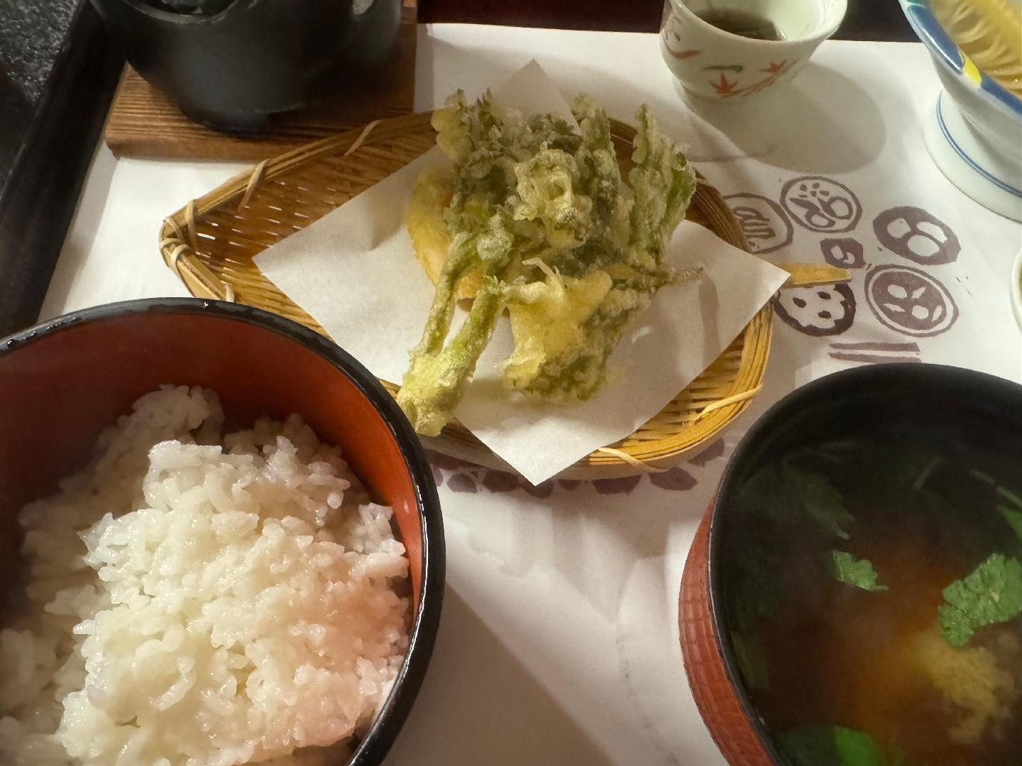 73B04B10-CCC7-40D4-B08E-5CE3174E8555.jpeg