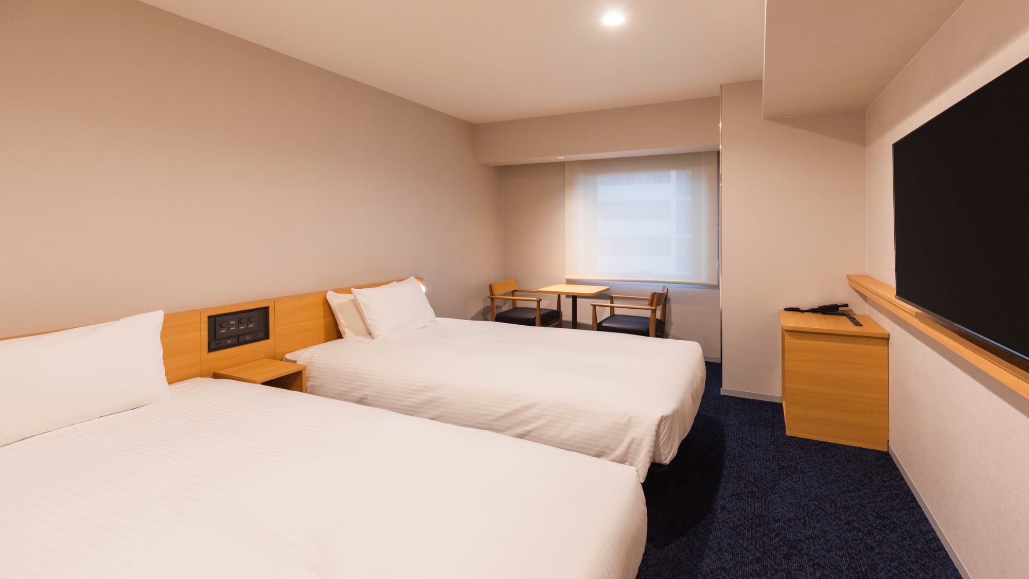 [Standard Twin] 17.3㎡~19.2㎡/2 Sealy single beds (width 110cm)