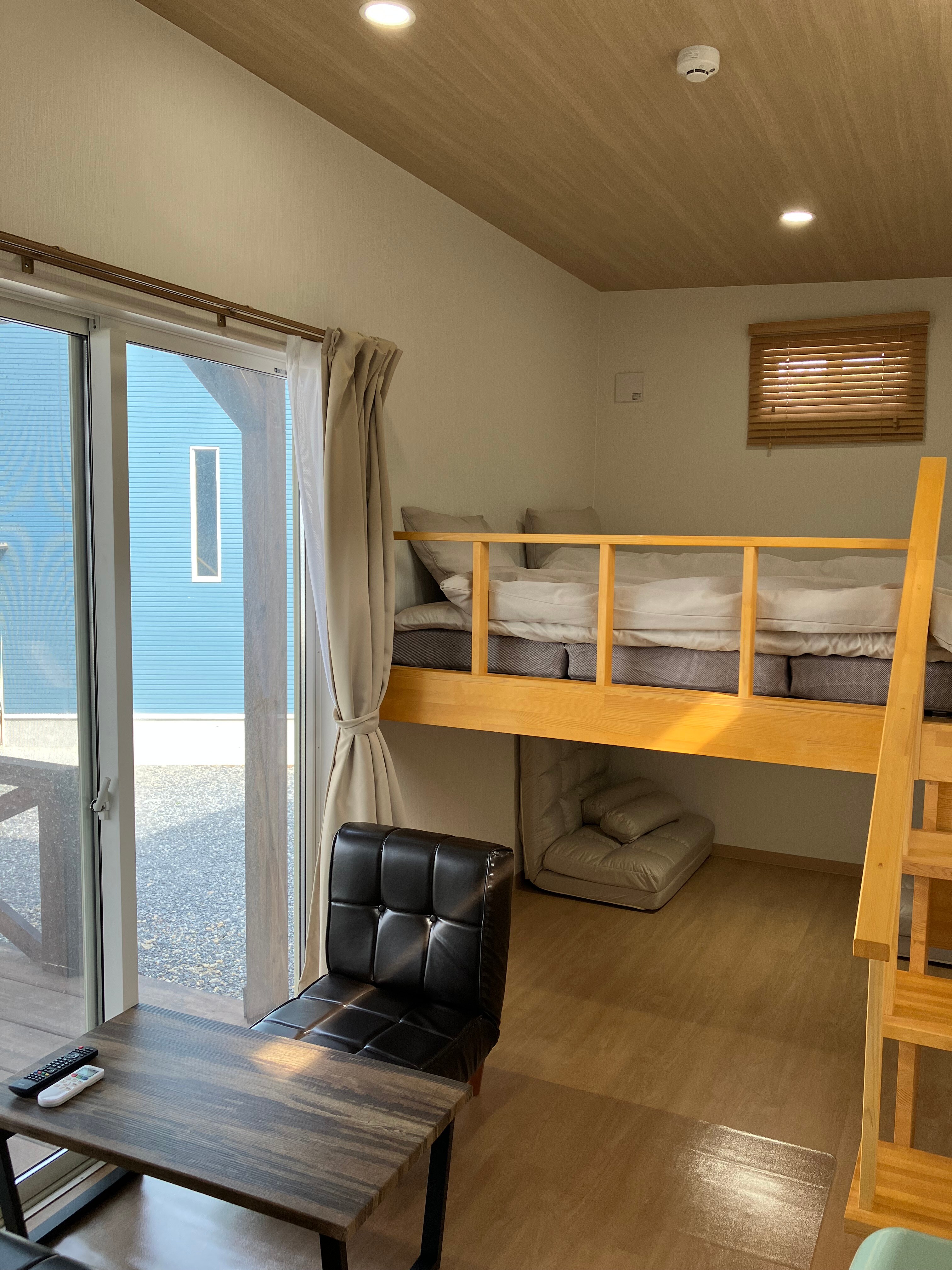 Trailer house room