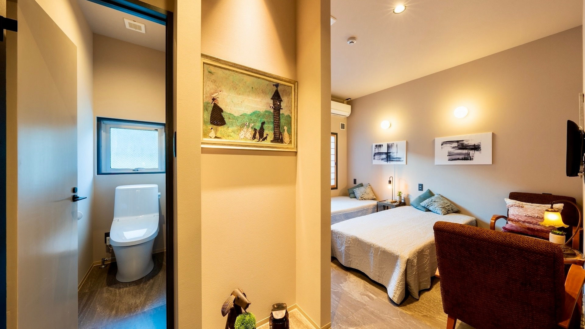 Room 3: Western-style room/twin