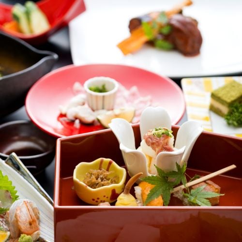 山村別館冬季美食形象