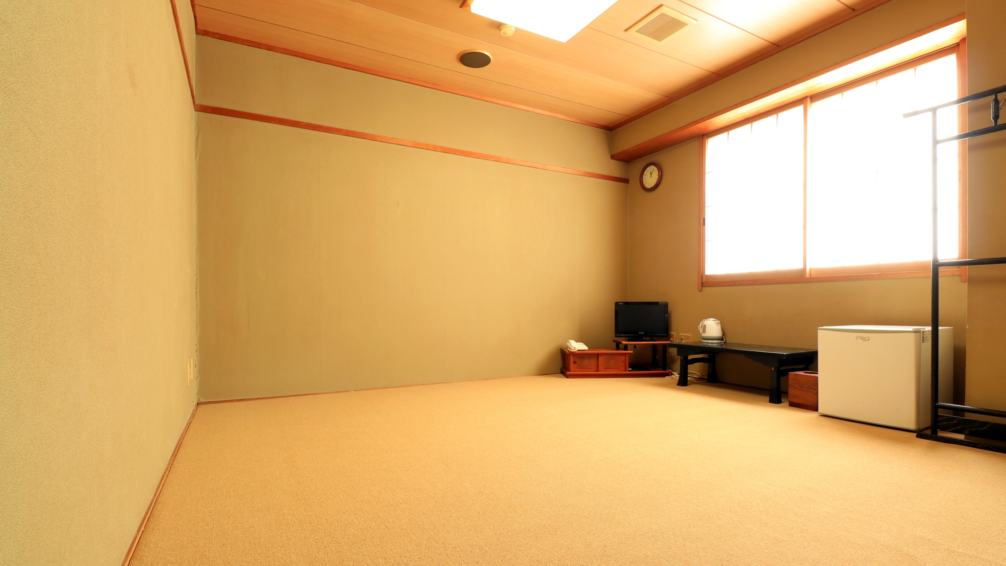 [Japanese-style room (8-10 tatami mats) - 8 tatami mats]