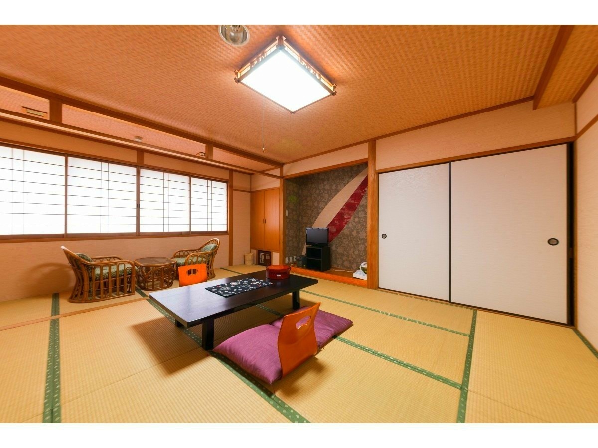 Room 3