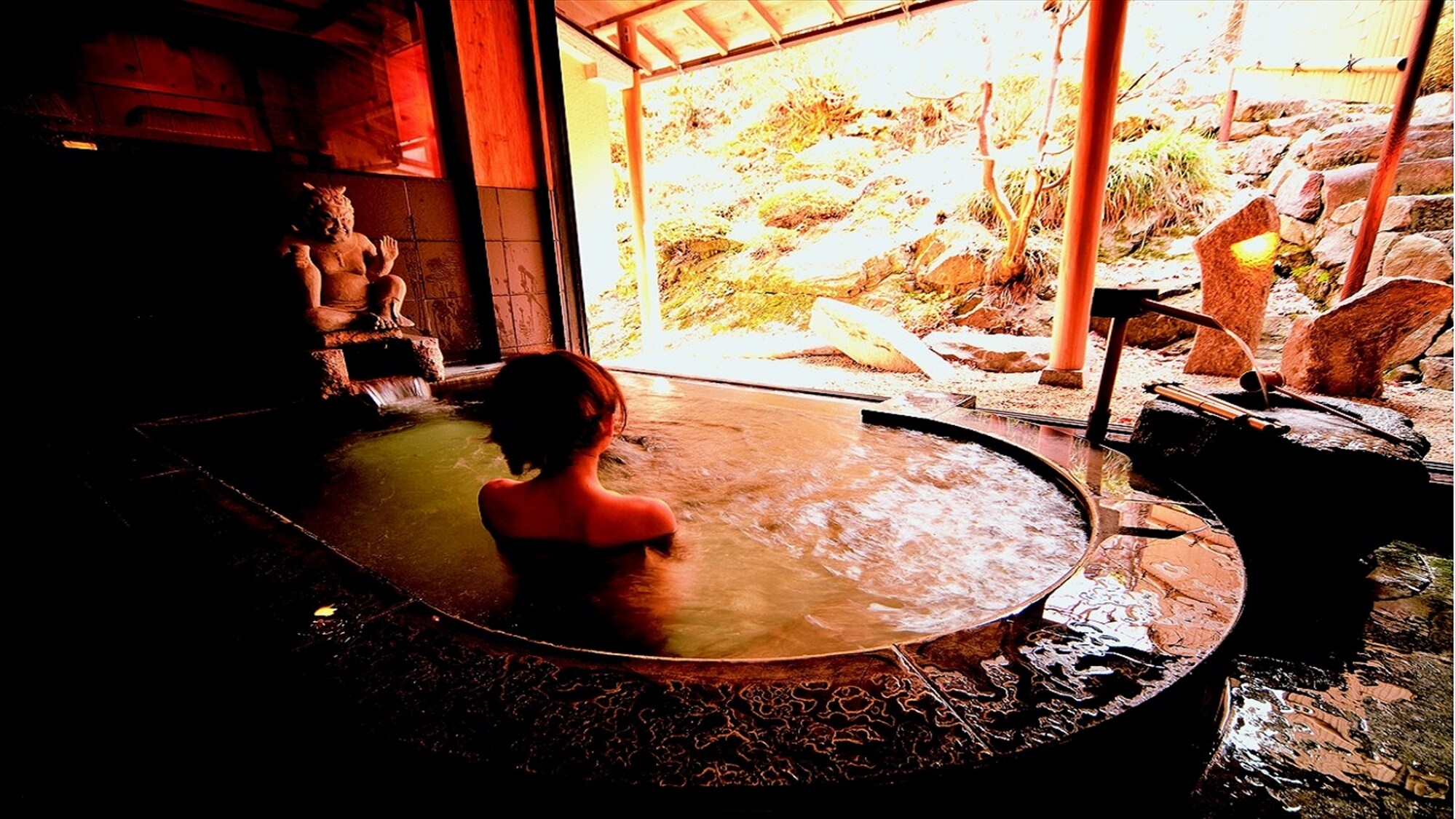 Large hot spring bath "Gokinoyu"