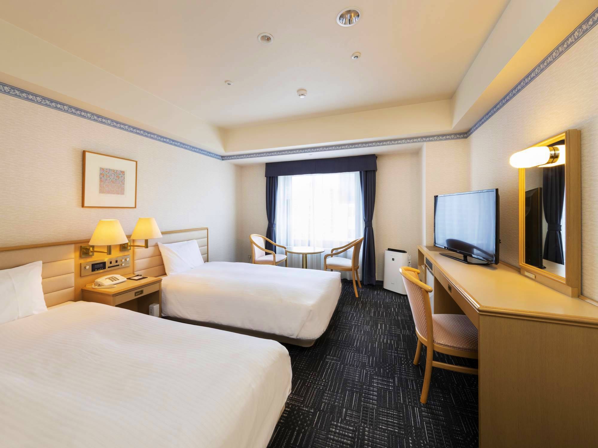 [Guest room] Standard twin (size 21.42㎡, bed 110 & times; 195cm)