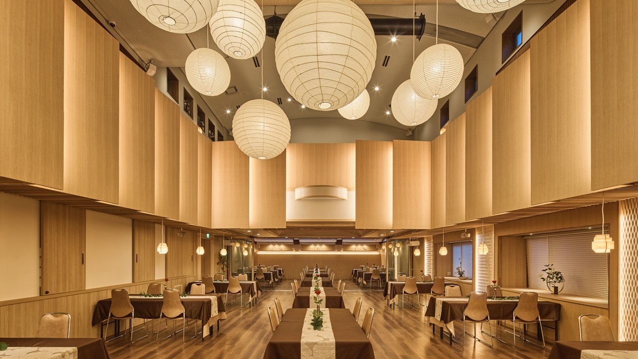 Renovated in 2023♪ Main building dining room "~AKARI~"