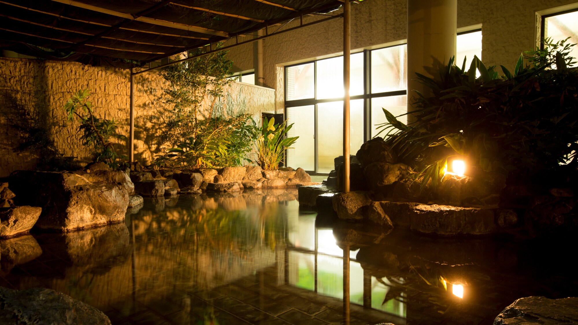 อ่างอาบน้ำแบบเปิดโล่ง