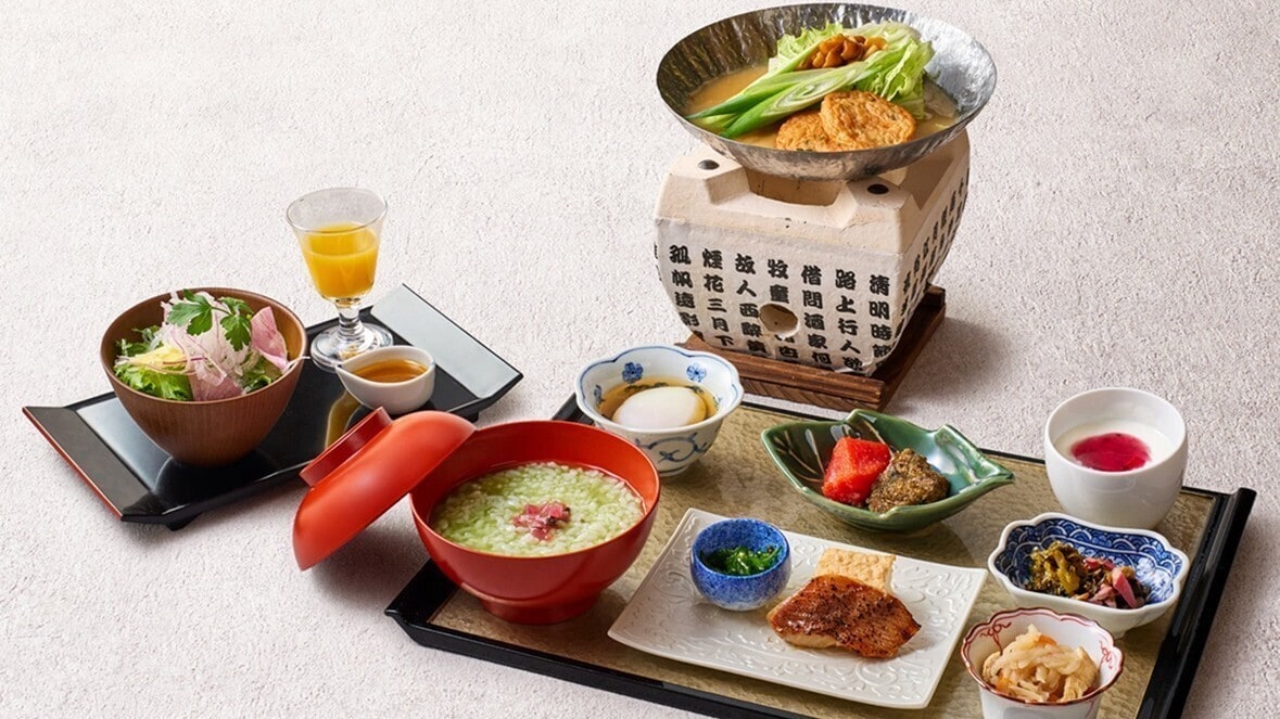 ◆京都风味早餐，您可以选择米饭（冰镇抹茶粥）以及与之完美搭配的小菜（2026年6月11日至9月7日）