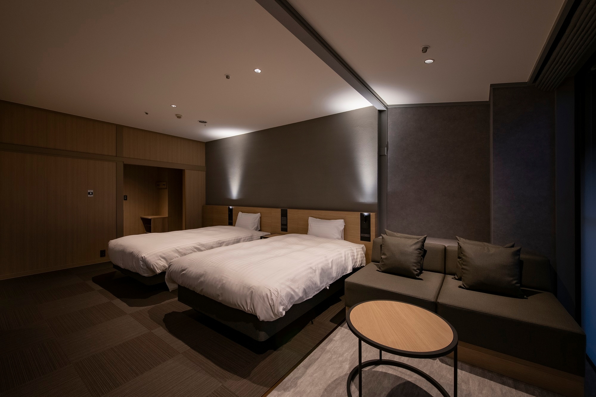 [Standard Room] Maximum occupancy is 2 people.