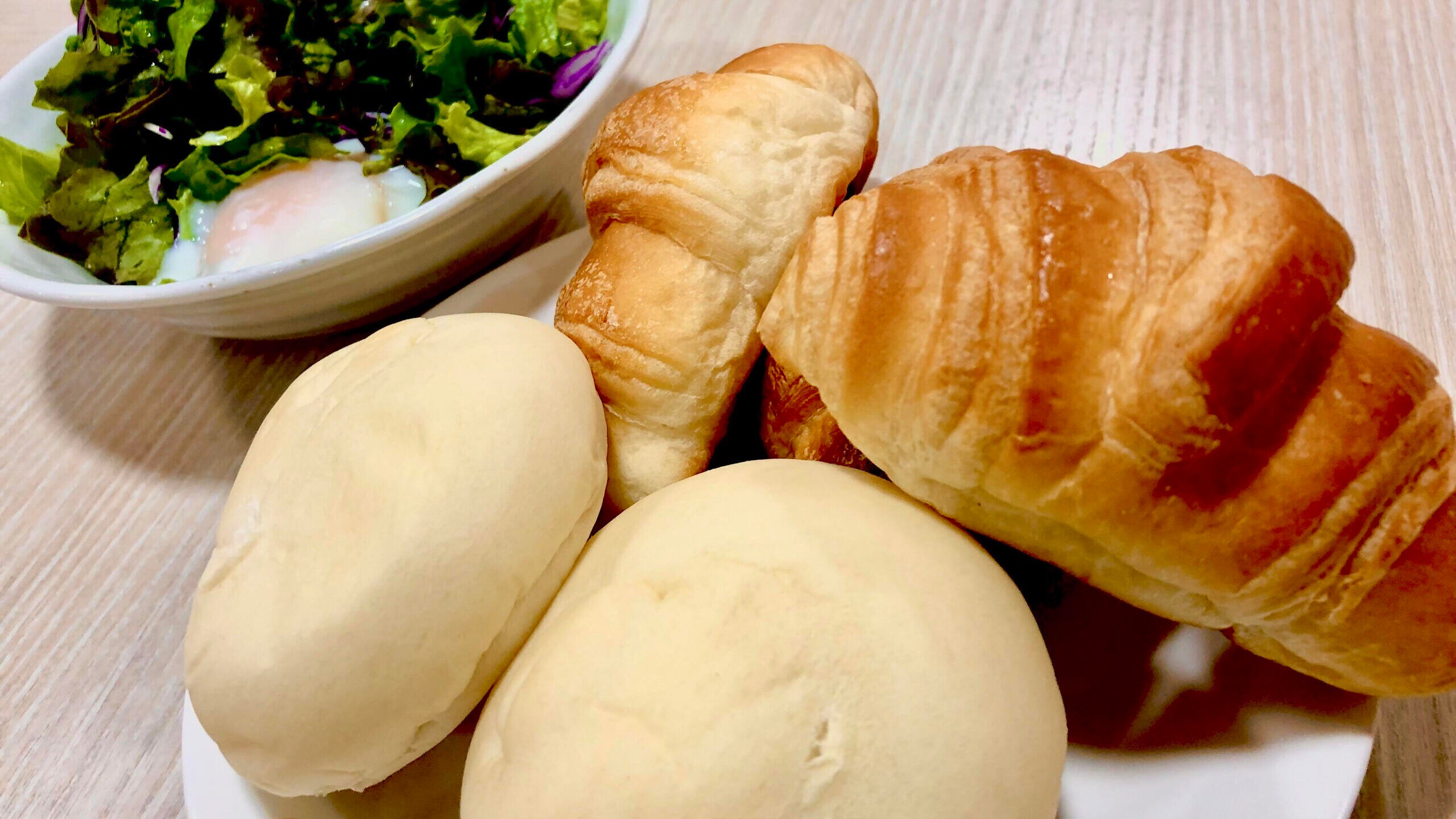 [Bữa sáng] Bánh mì dai/bánh sừng bò giòn