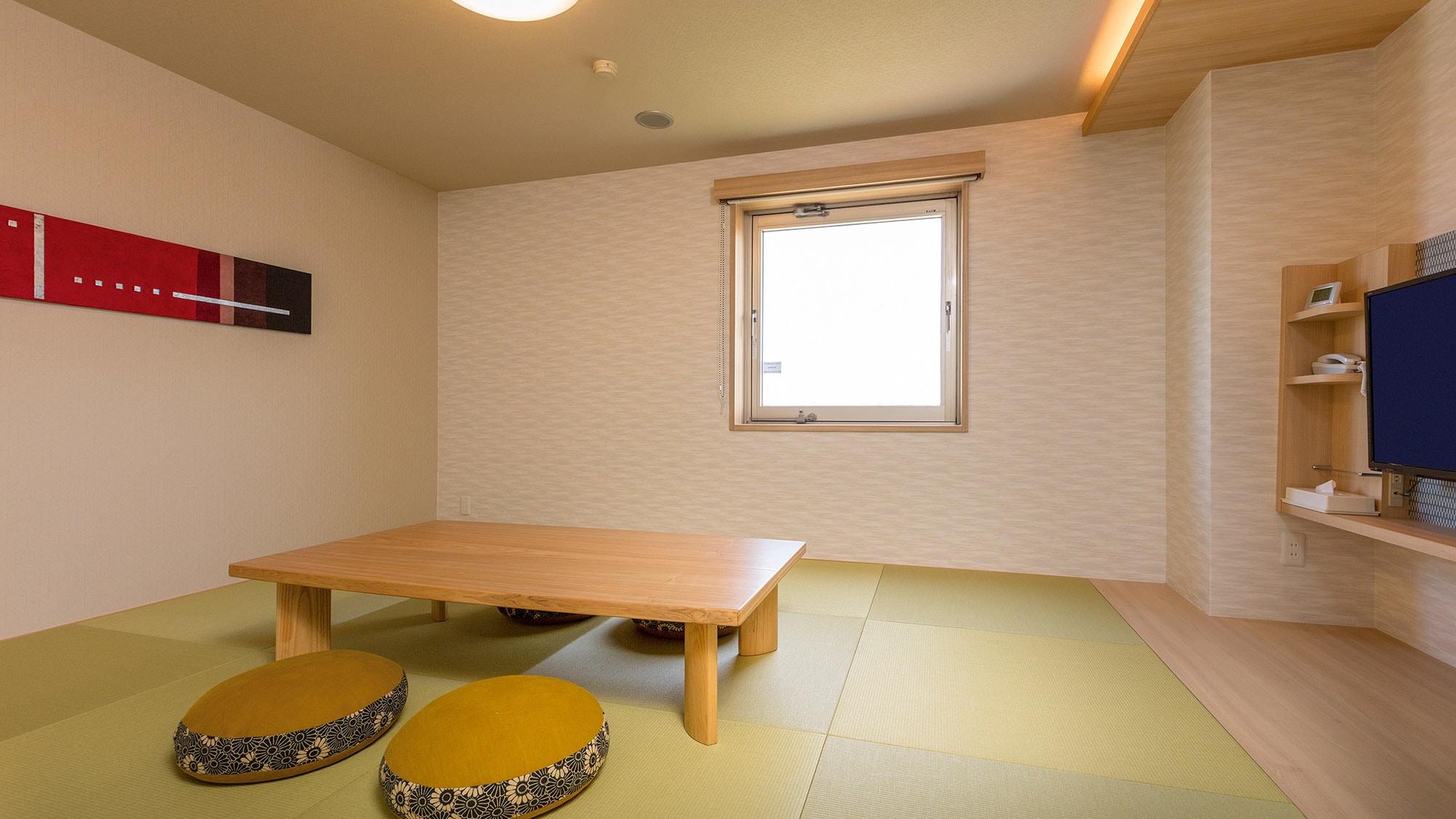・[Japanese-style room] A modern tatami room that can accommodate up to 4 people.