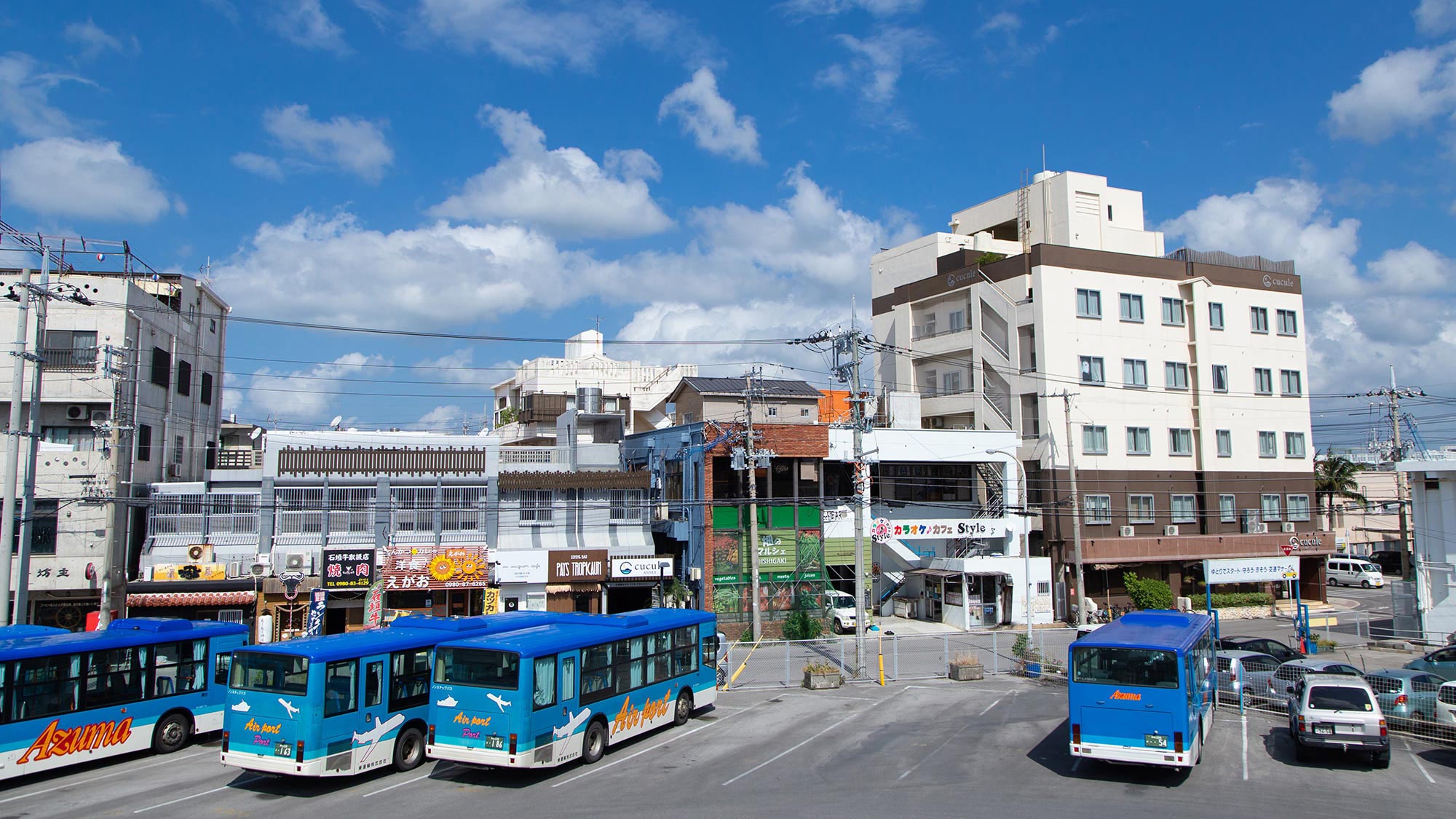 The bus terminal that circulates around Ishigaki Island is right in front of you
