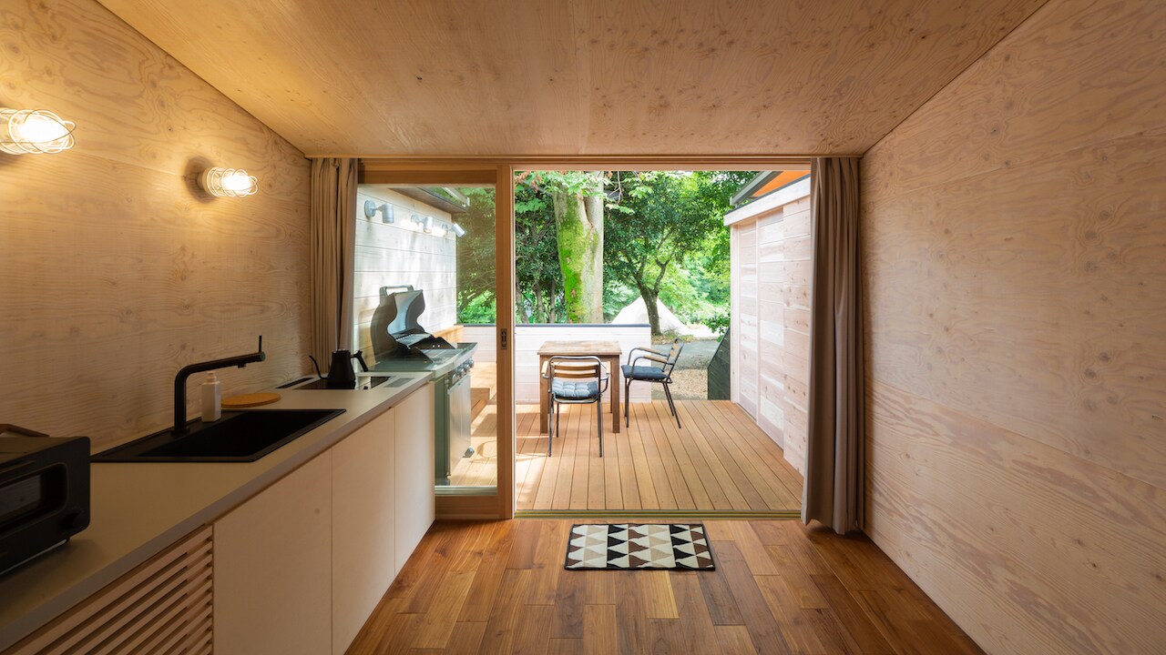 [Glamping Cabin] Indoor/Terrace
