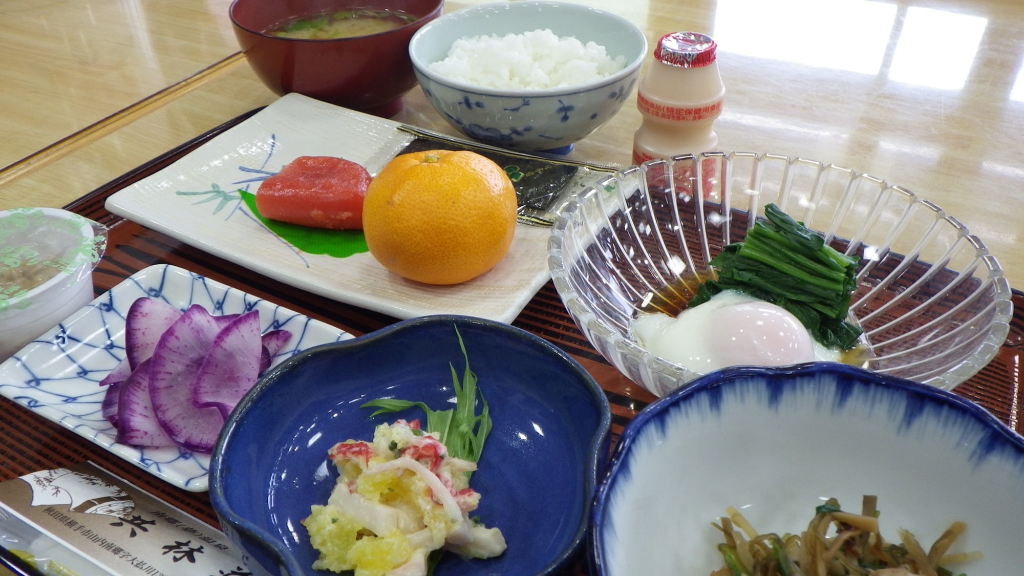 *Example of breakfast: Eat properly and get some nutrition to start your day feeling refreshed and energetic.