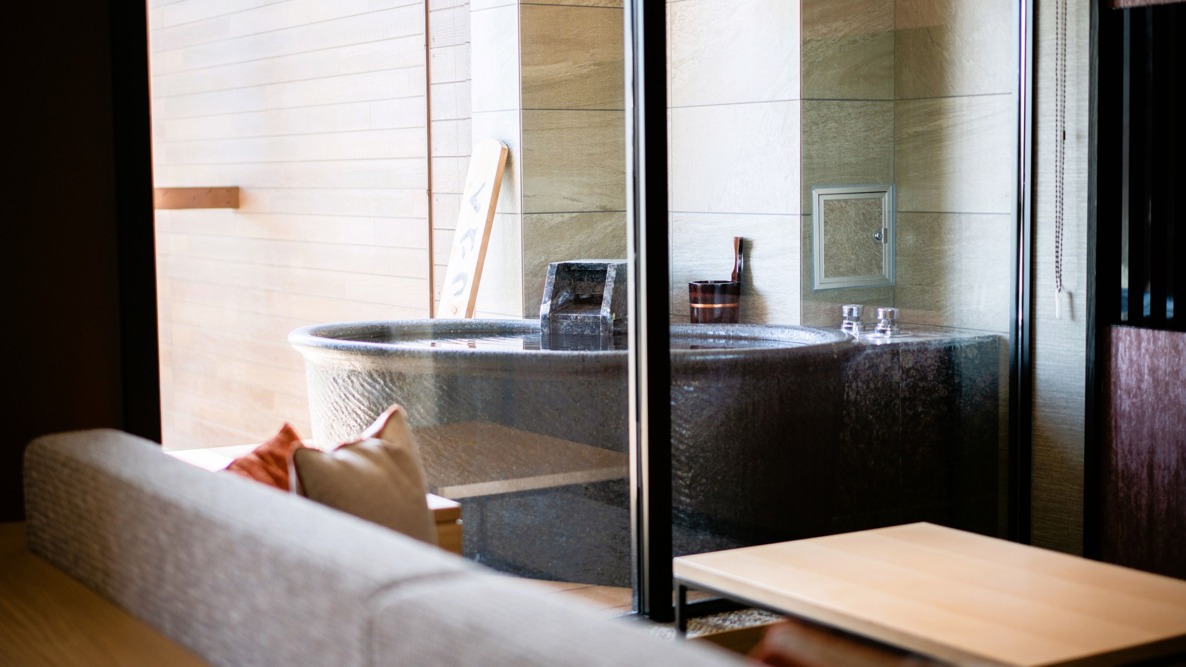 Superior twin with open-air bath (43 sqm, 1 room)