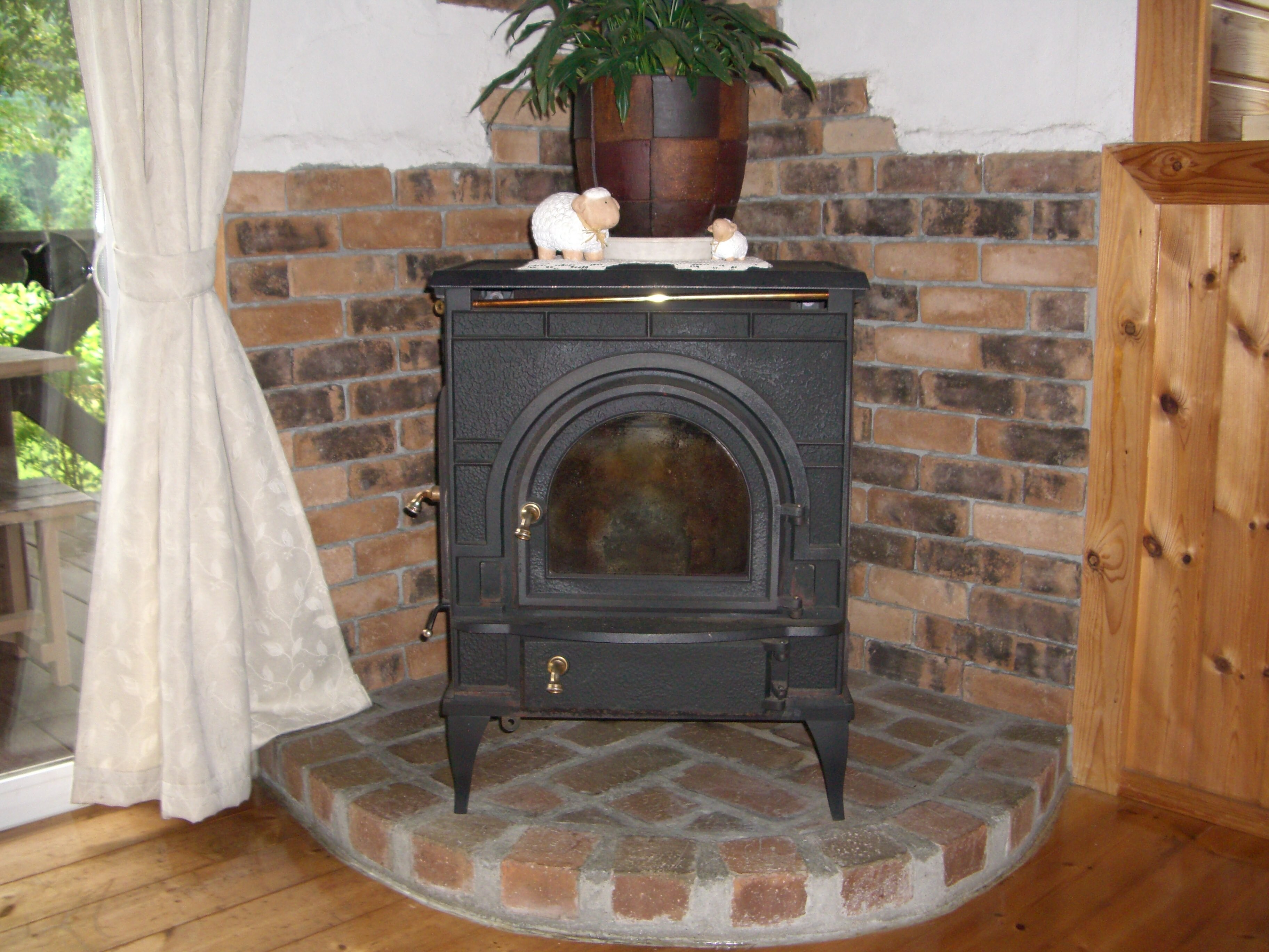 Wood stove
