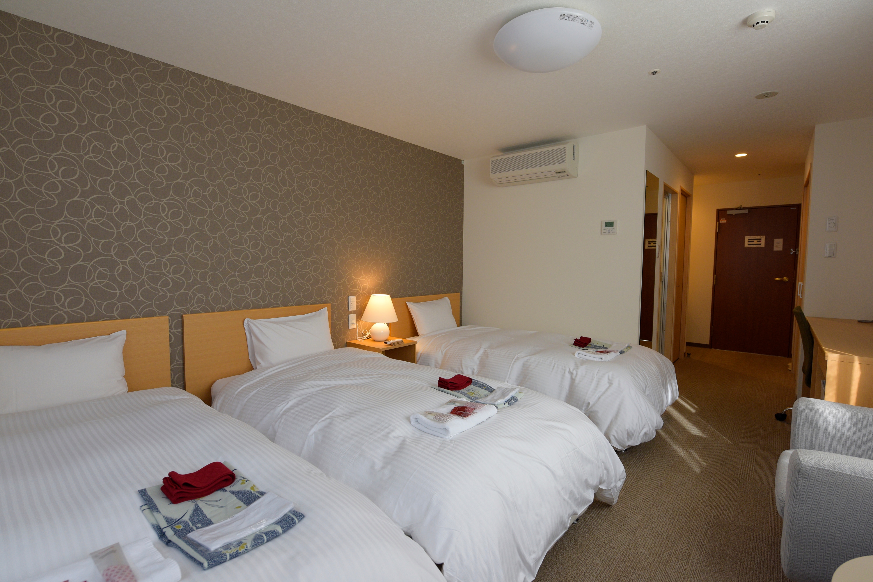 Triple room (3 people)