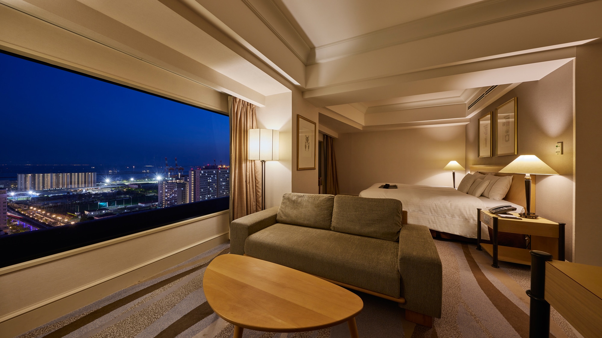[Club Premier King] 49 square meters, 17th-19th floors, ocean side, "Sheraton Signature Bed"