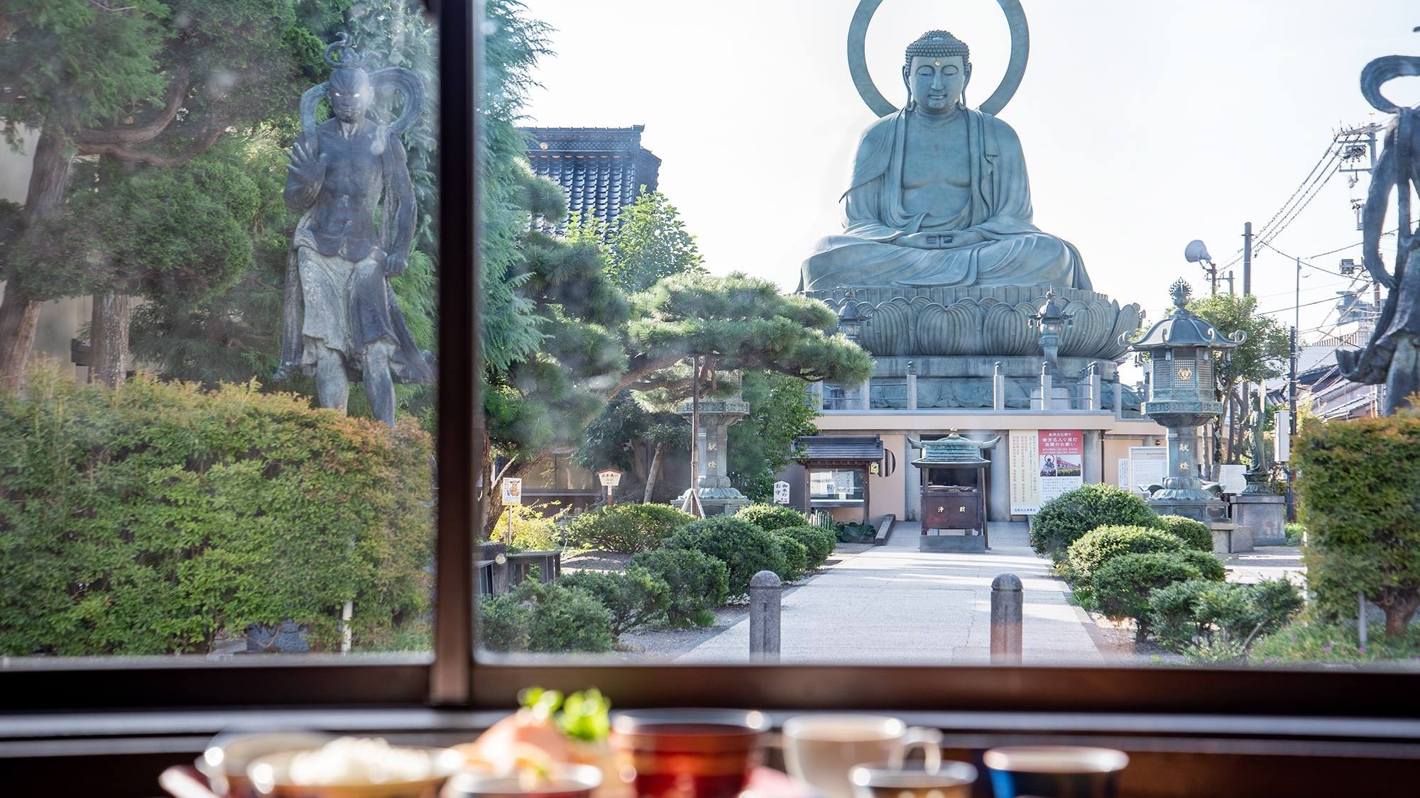 * Please enjoy at the restaurant where you can see the Great Buddha.