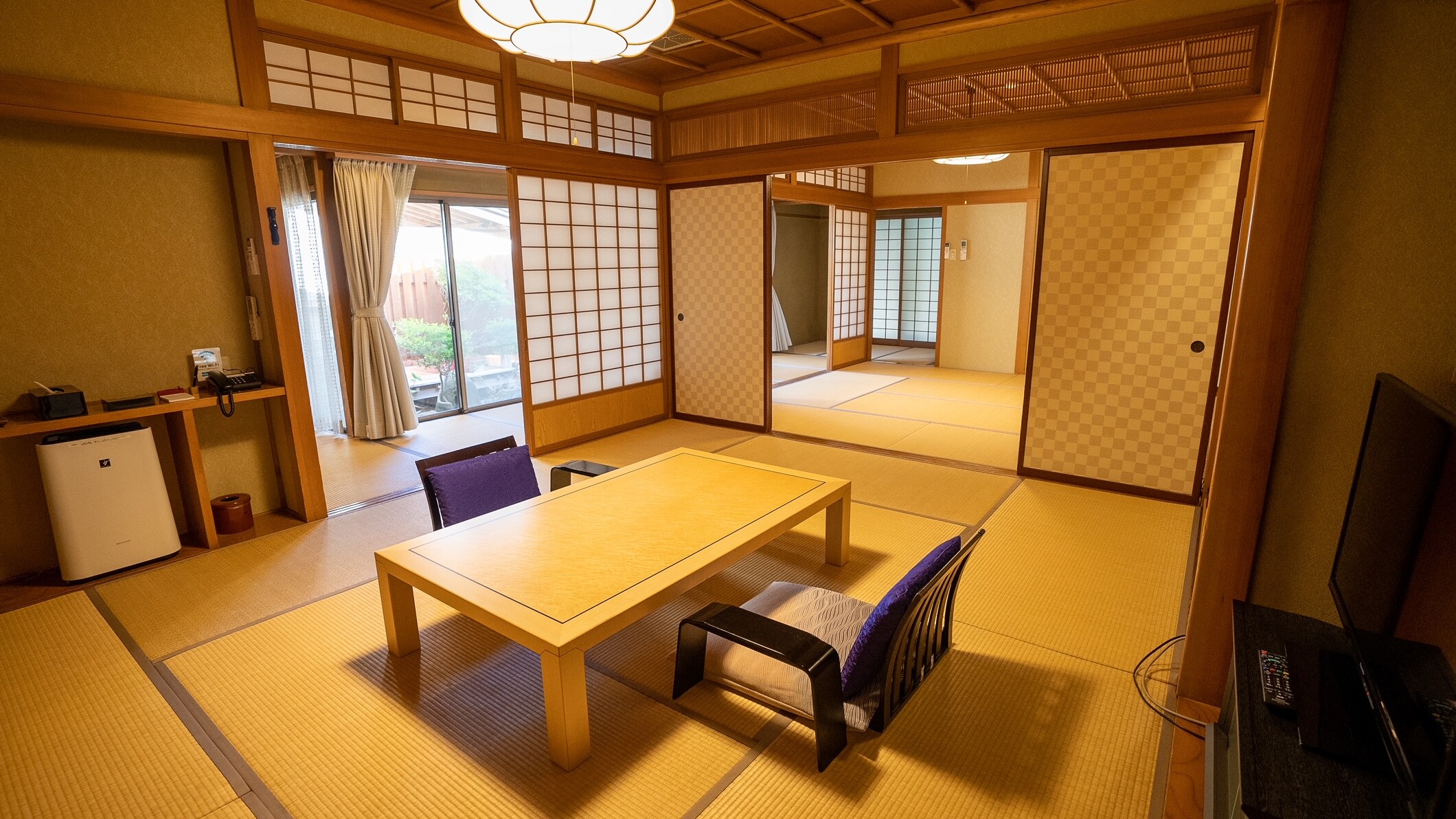 Japanese-style room with open-air bath (Room 103)