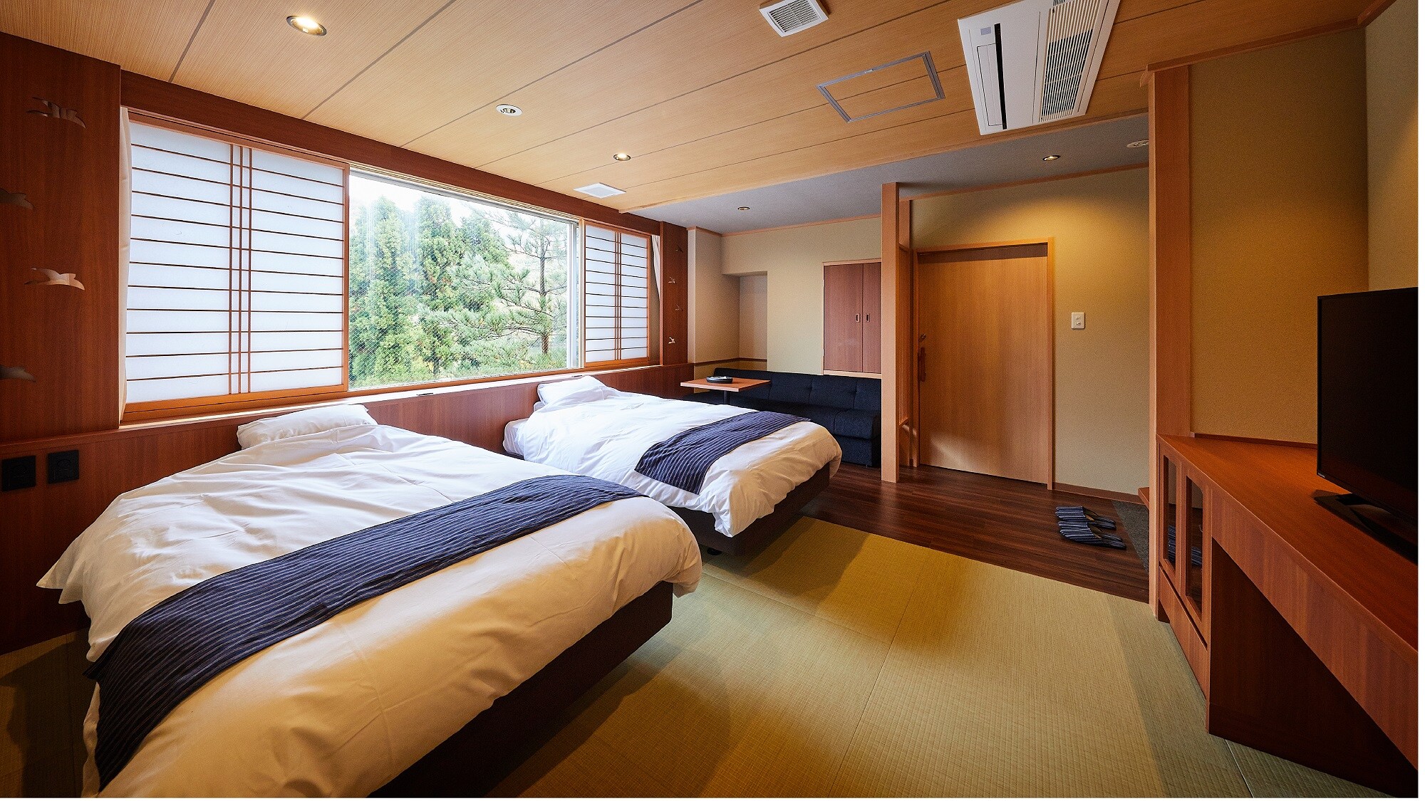 ◇Stay in Kanan 301 overlooking the river and eat at the venue◇Simmons semi-double bed