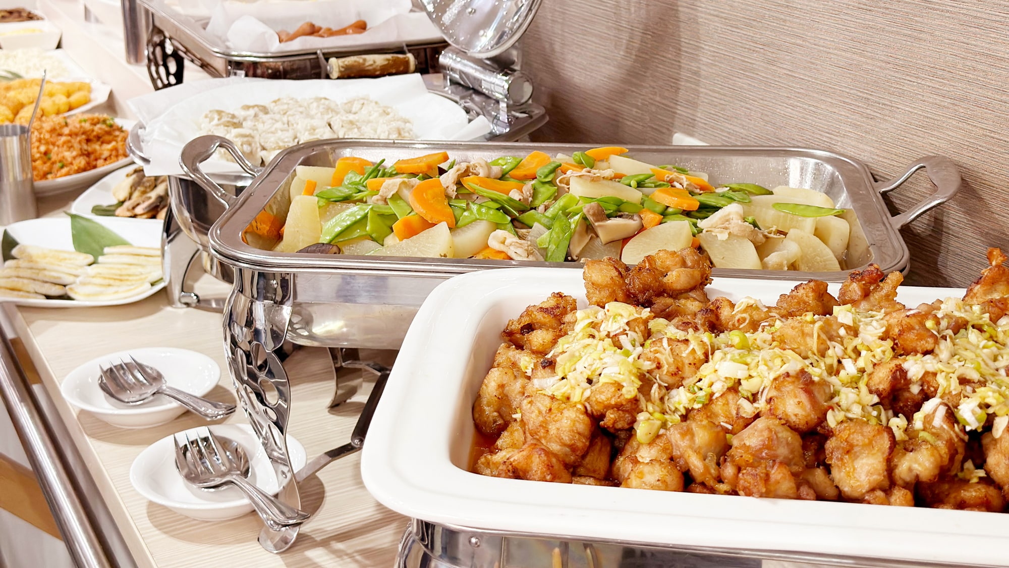 buffet breakfast