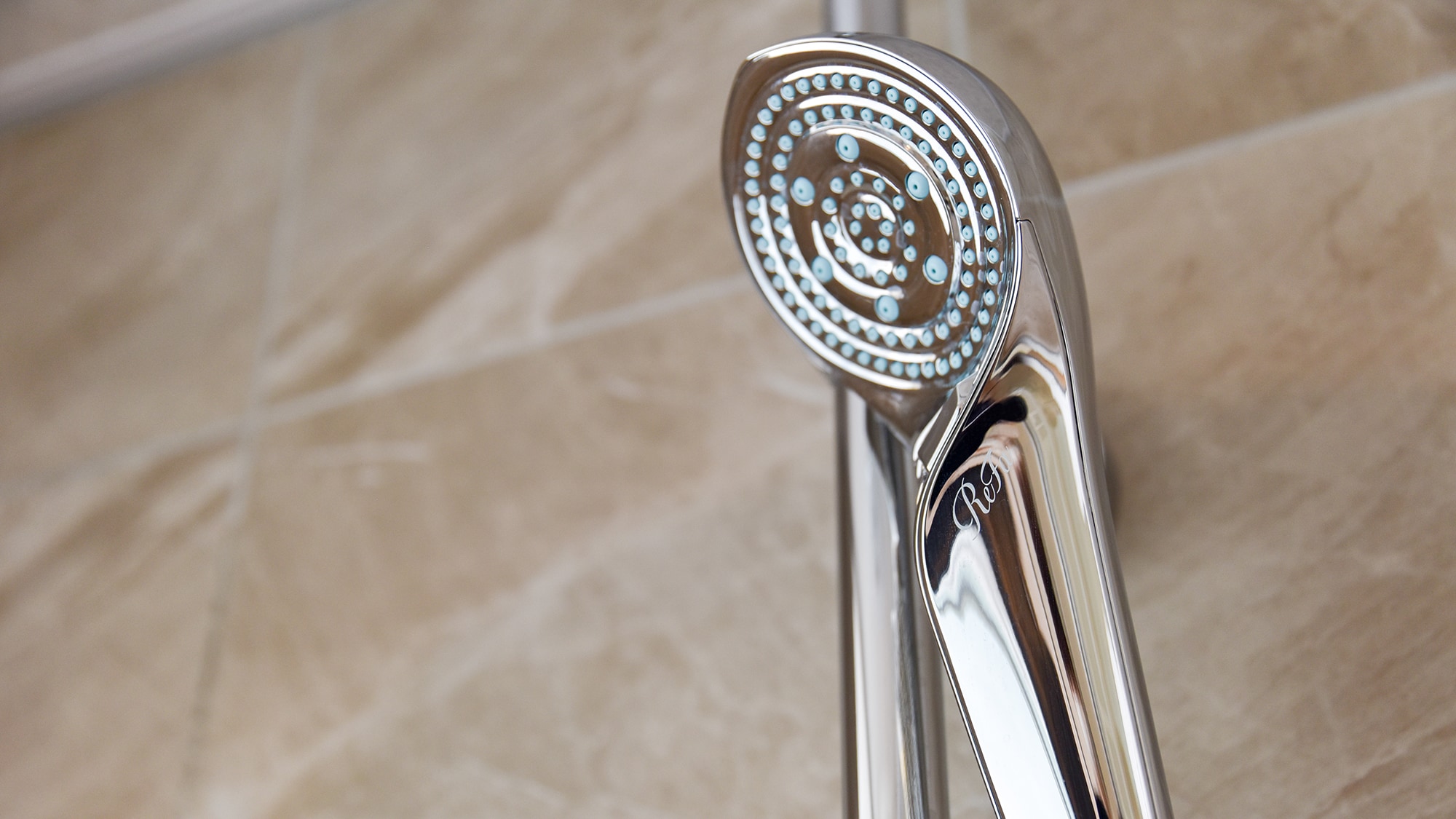 [Guest room facilities] ReFa shower heads - A beauty treatment that is gaining attention for enhancing the natural beauty of your skin.