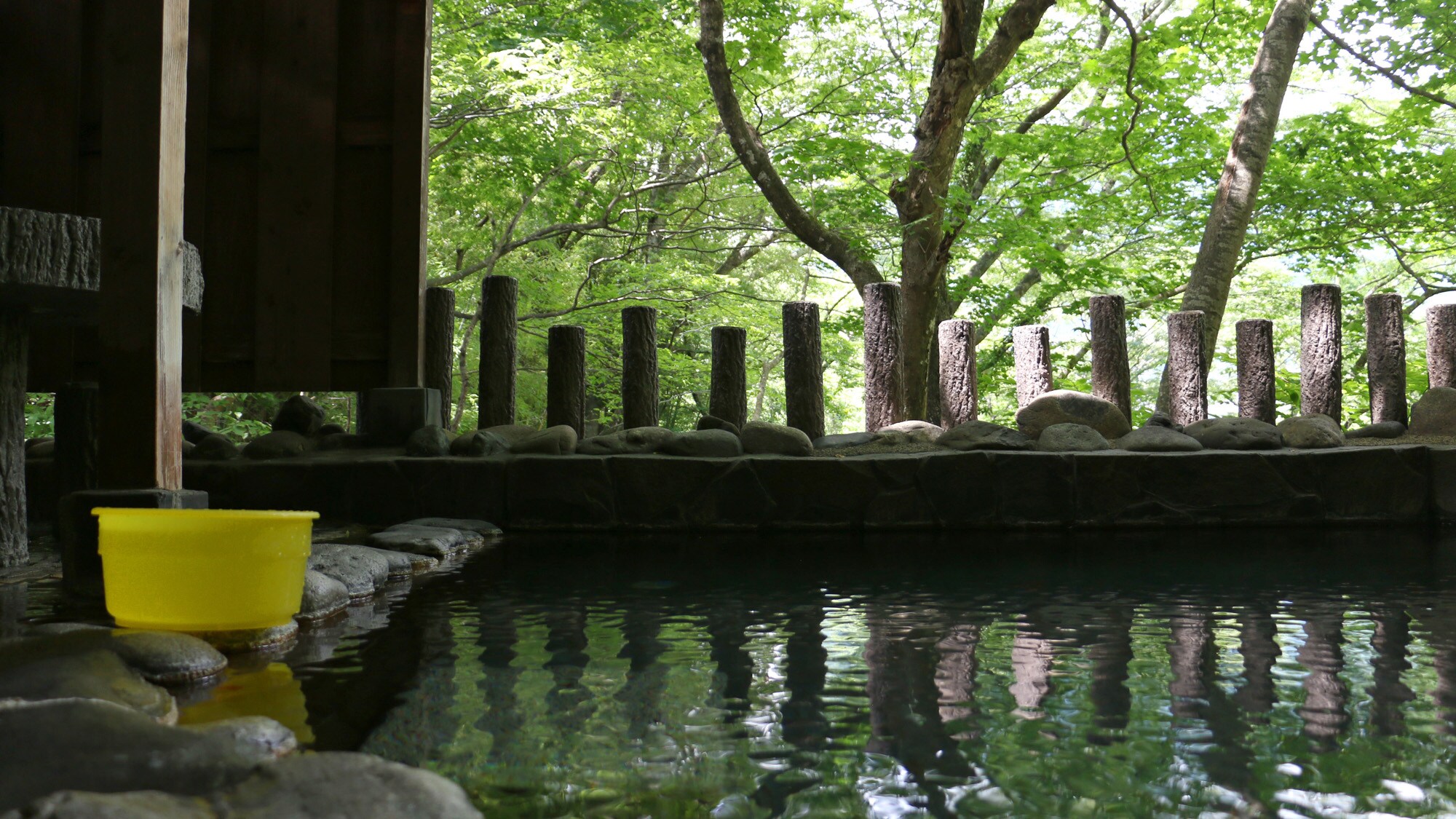 [Open-air bath that flows directly from the source] Yunokami Onsen, which is said to be a hot spring for beautiful skin
