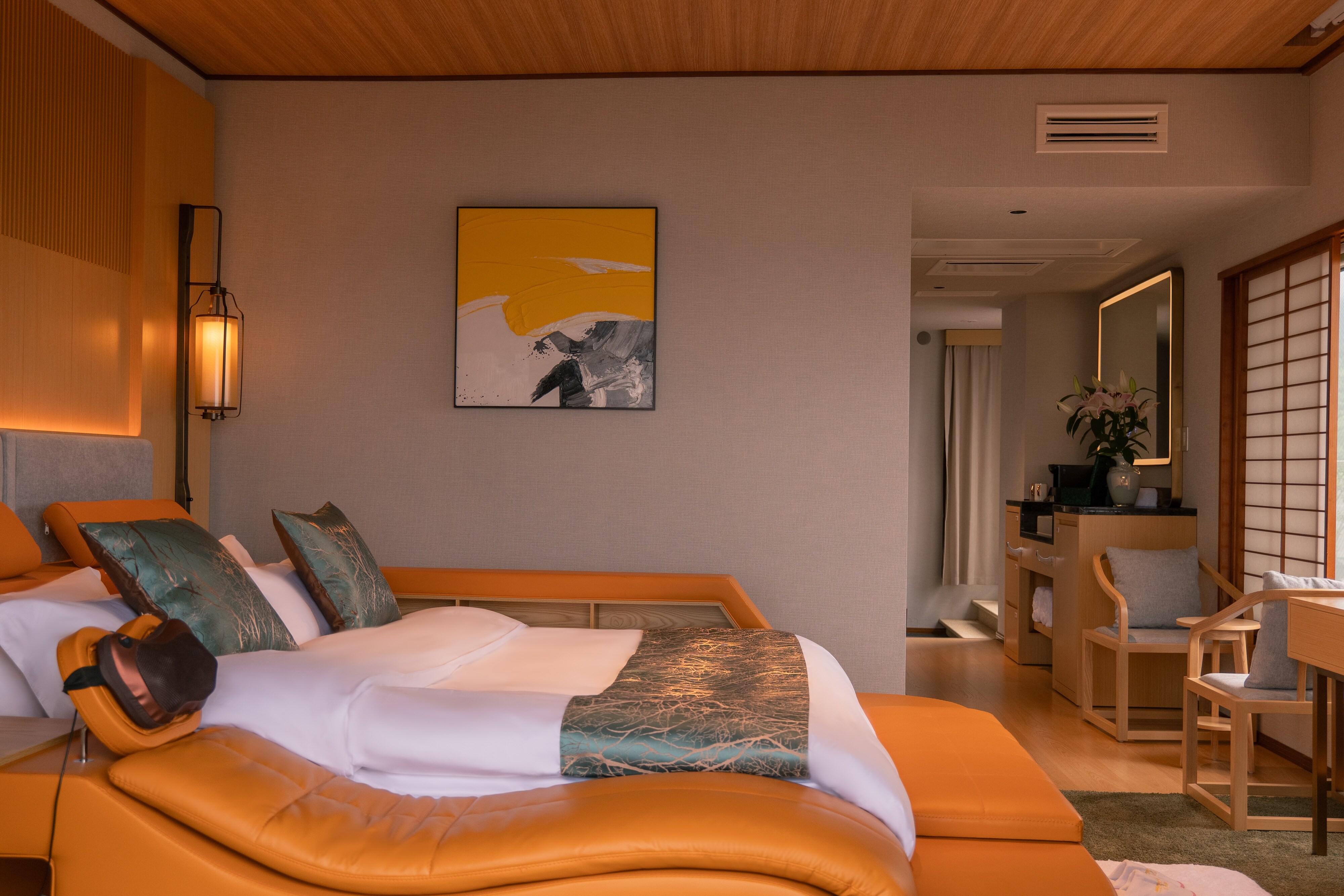 【客房】部分客房配有按摩椅。 *僅部分客房配有按摩椅。