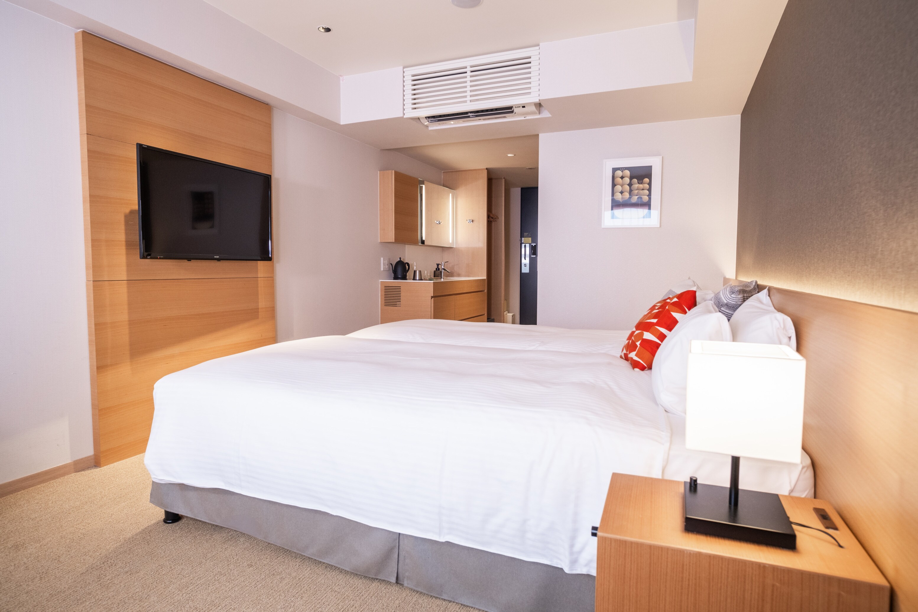 Studio 25 Triple (Non-Smoking)