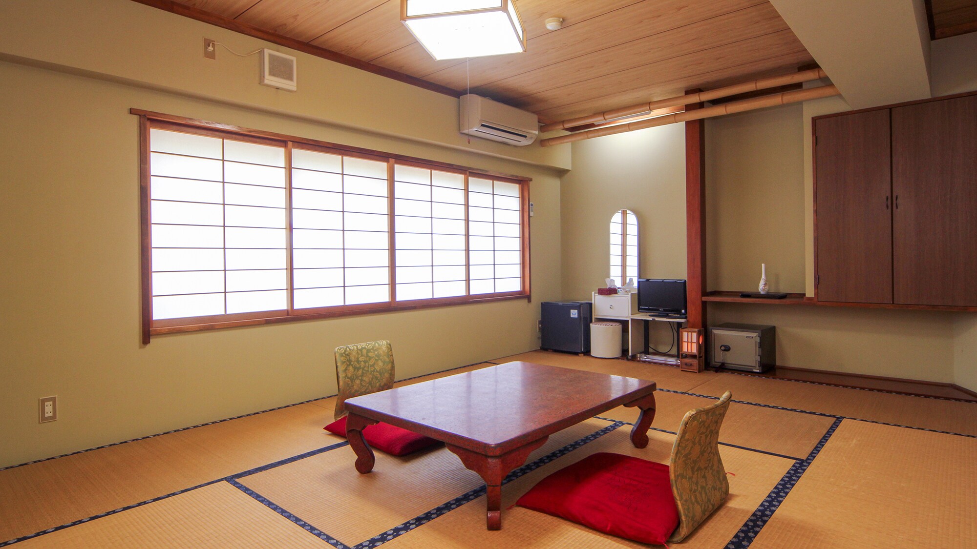 [Pet room] A room with a calm atmosphere and an area of over 10 tatami mats