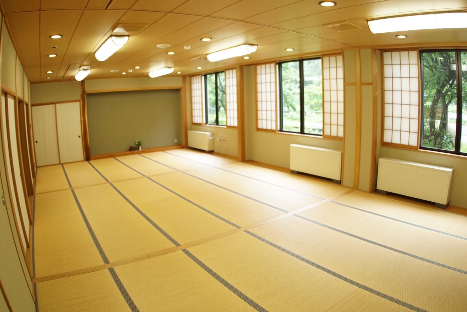 36層榻榻米大廳