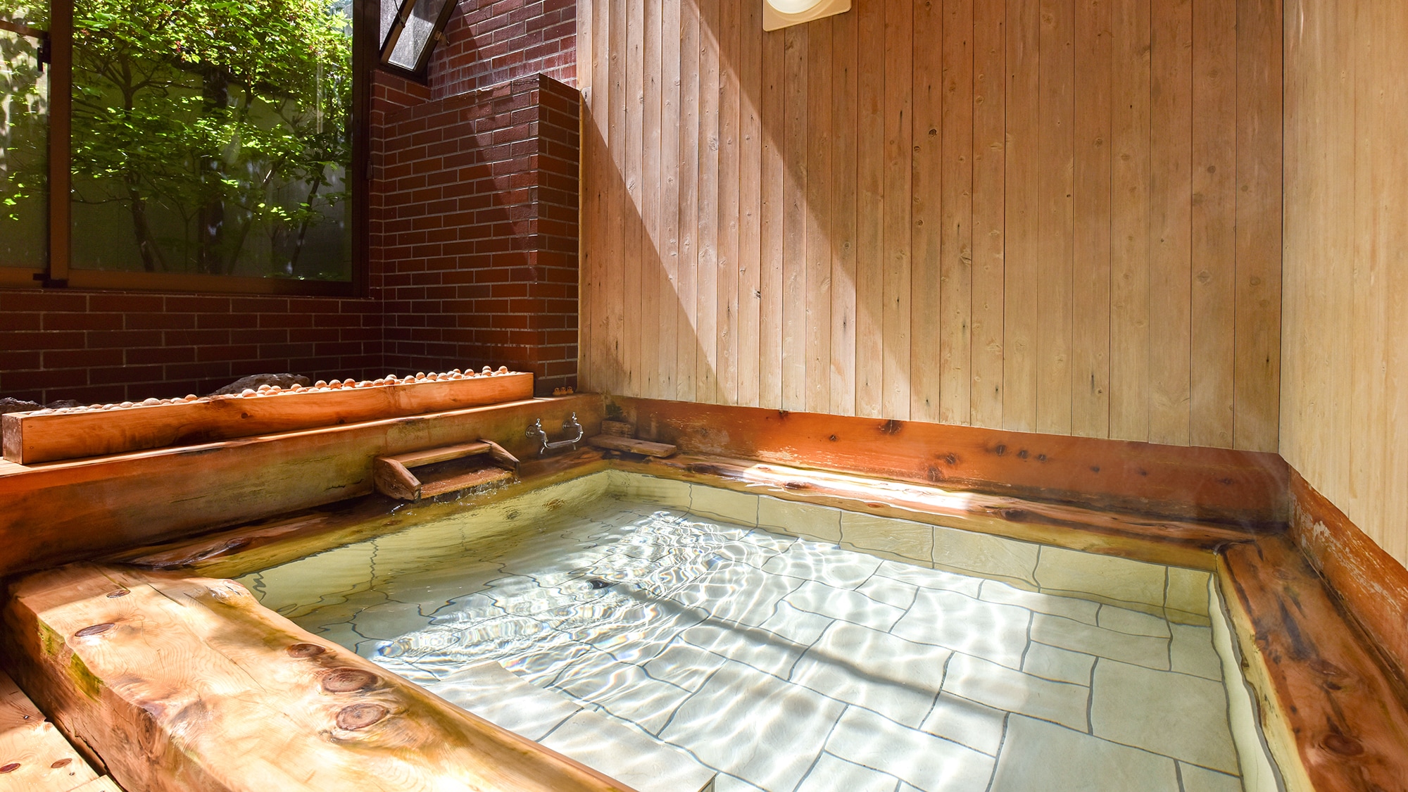 Cypress bath Y