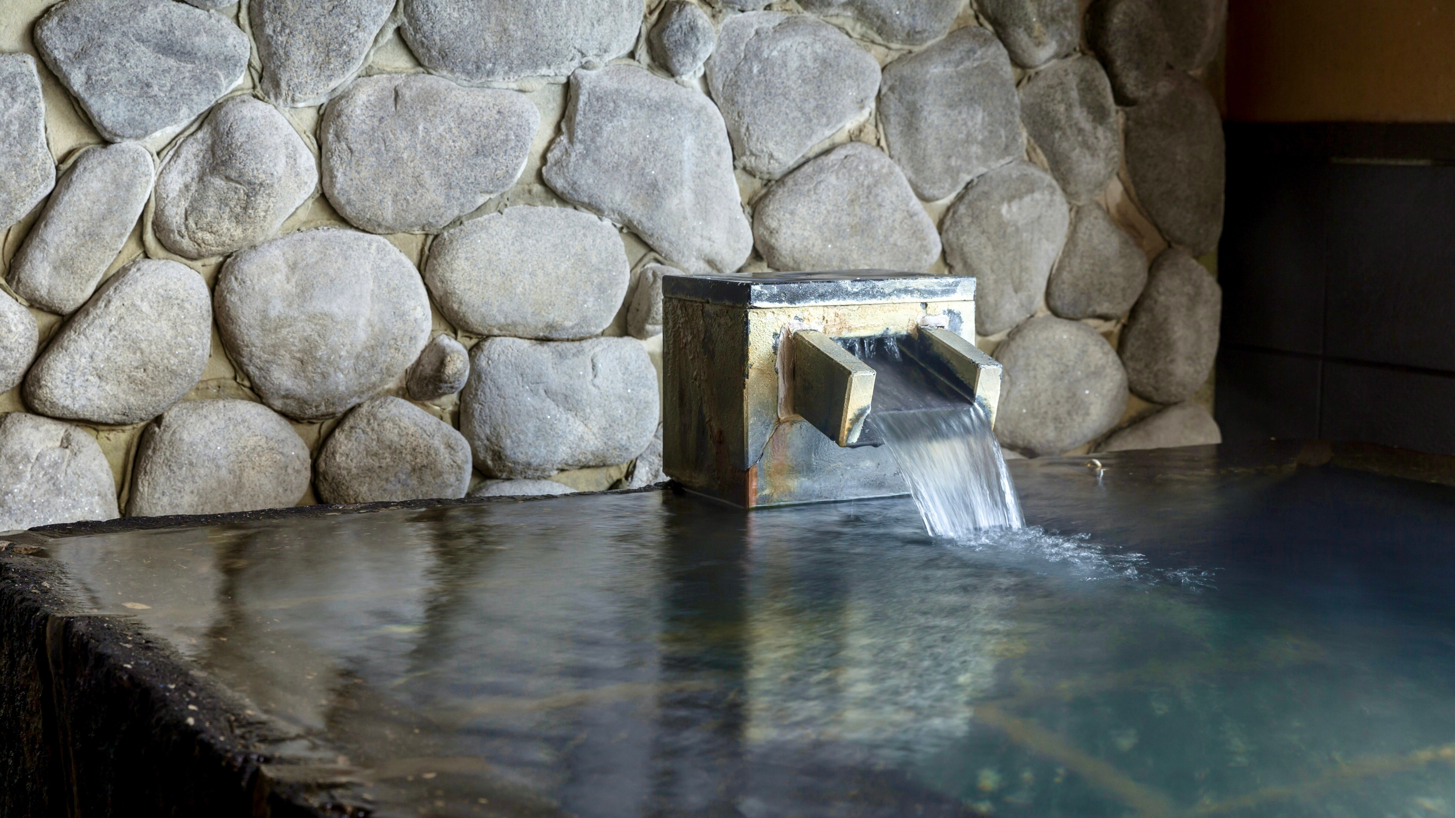 [Special Western-style twin room] With free-flowing hot spring water/semi-open-air bath - Nagaya Kaze Annex -