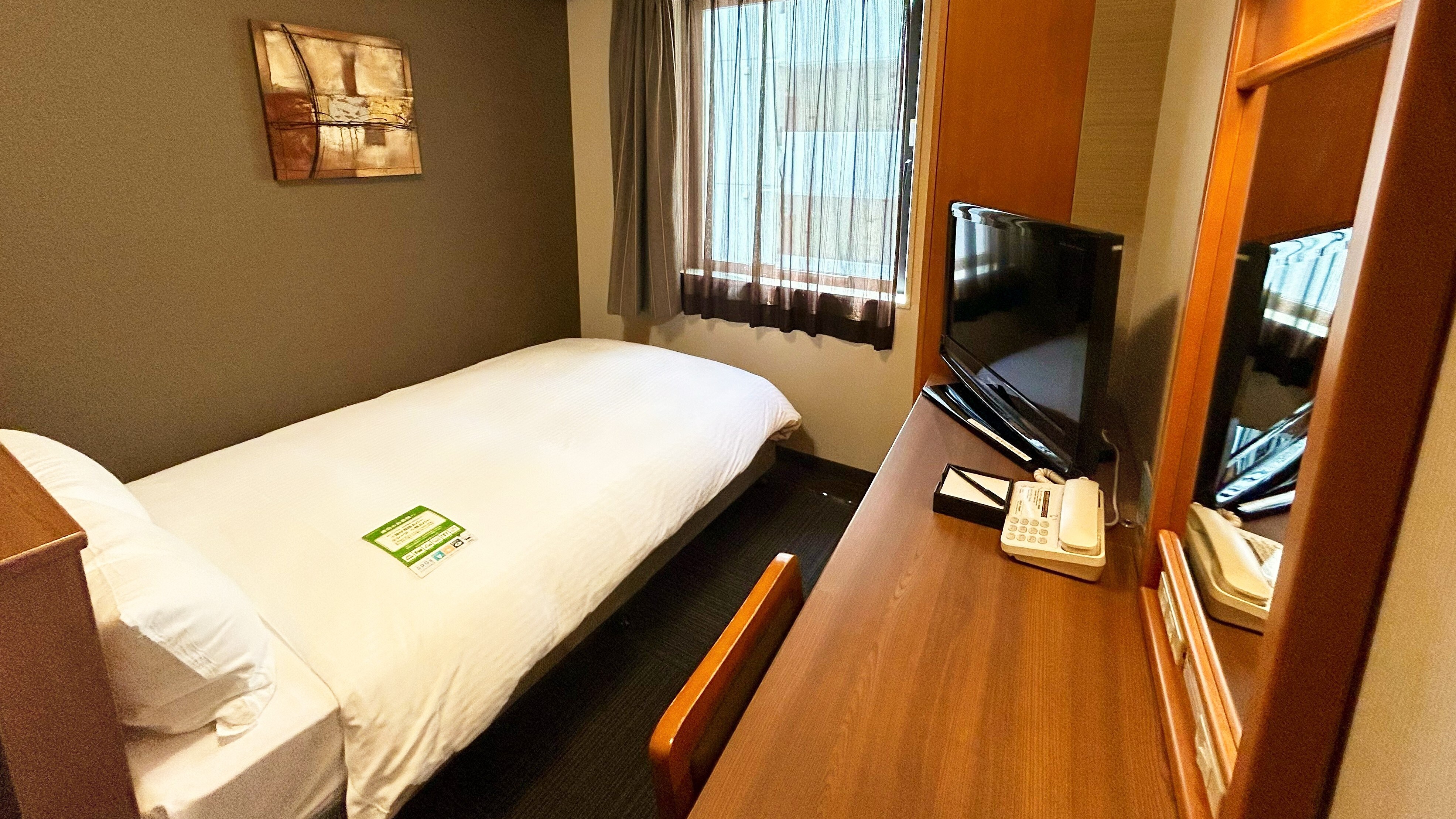 Kamar semi-double 2